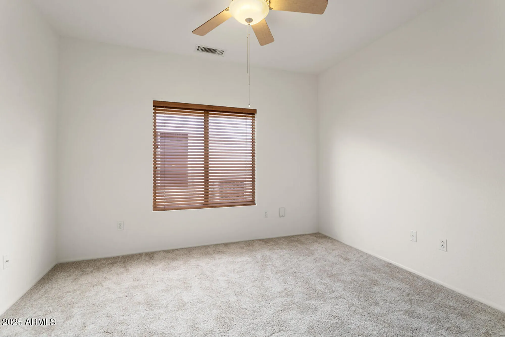 Property Slideshow image 21 of 34 | 16115 w acacia ct, Surprise, AZ, 85374