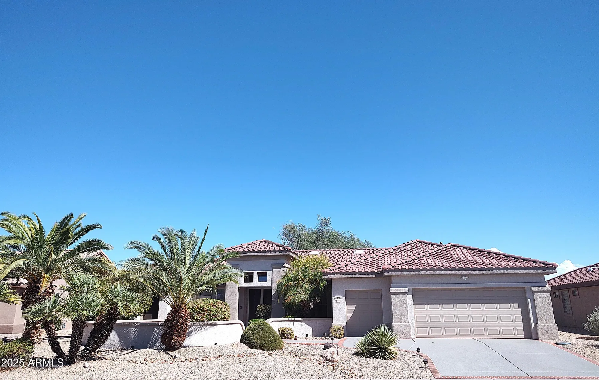 Property Slideshow image 1 of 49 | 17583 n horseshoe dr, Surprise, AZ, 85374