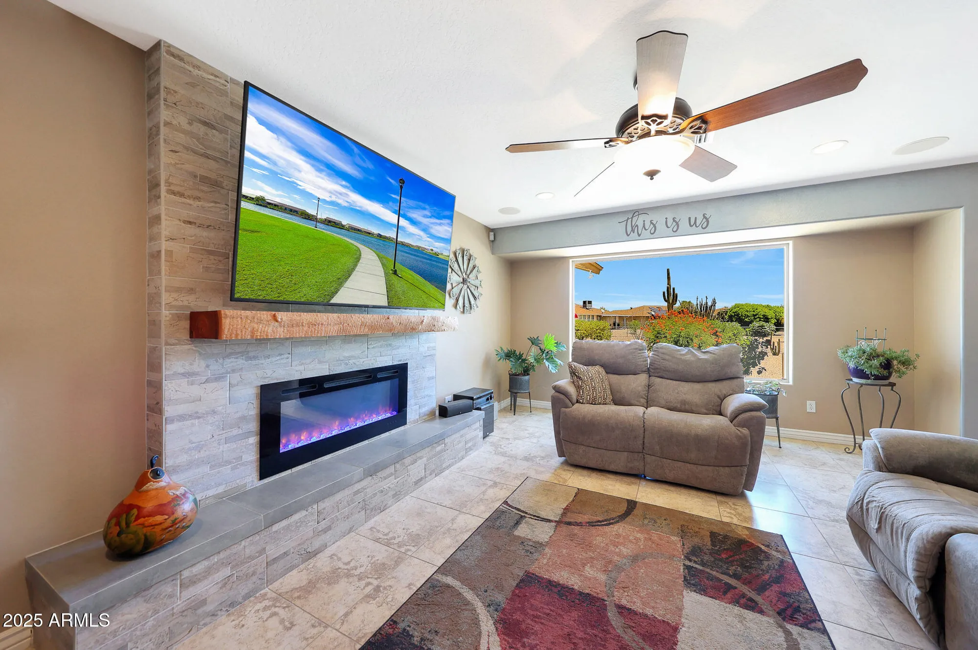 Property Slideshow image 17 of 73 | 19835 n 100th dr, Sun City, AZ, 85373