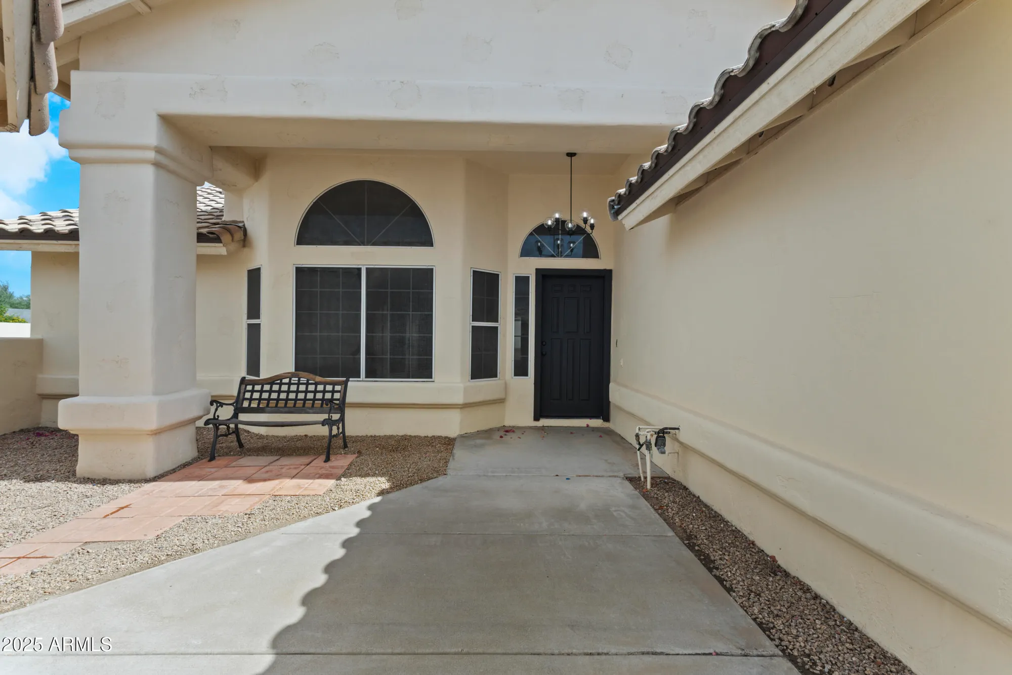 Property Slideshow image 2 of 35 | 17865 n desert flower trl, Surprise, AZ, 85374