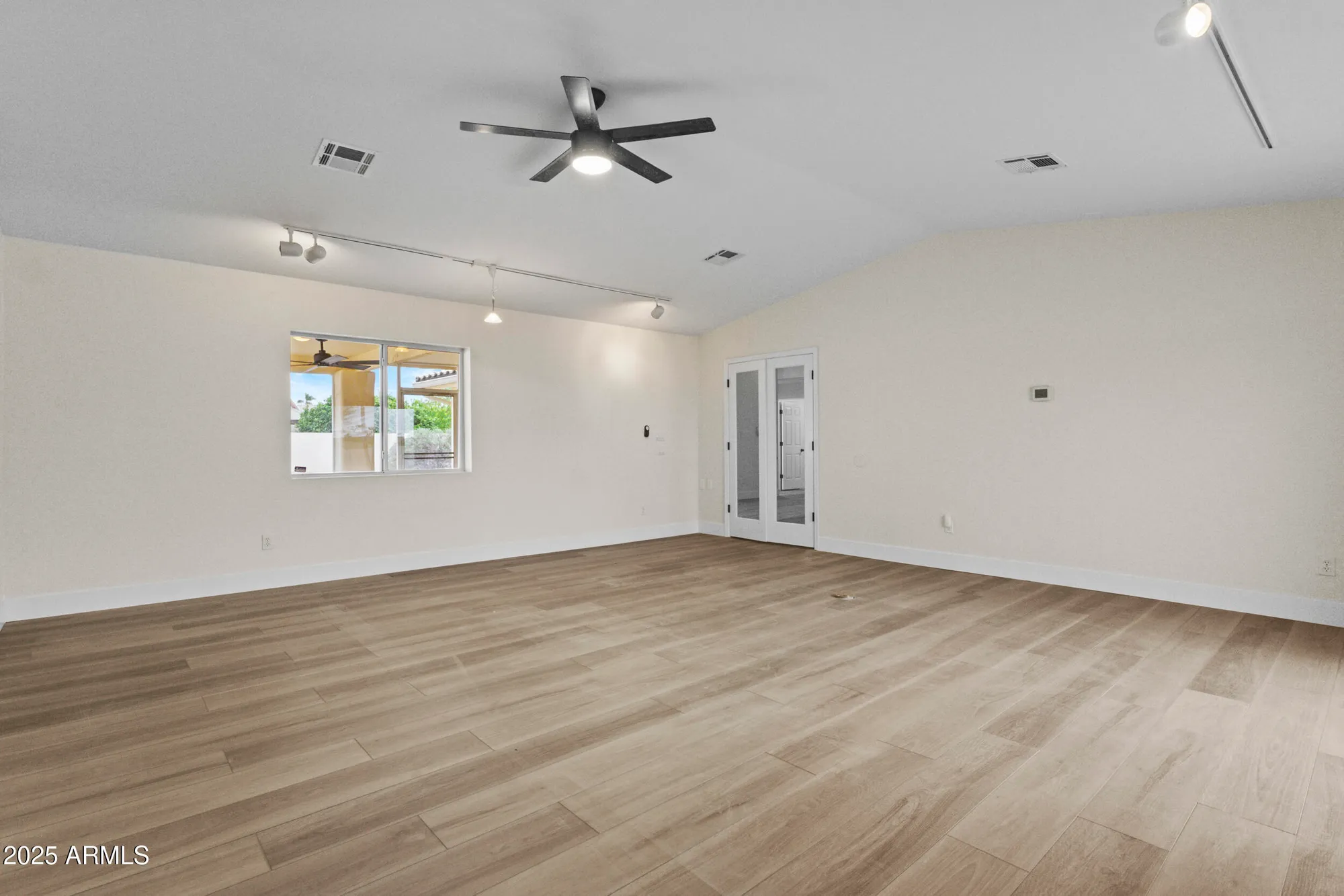 Property Slideshow image 16 of 35 | 17865 n desert flower trl, Surprise, AZ, 85374