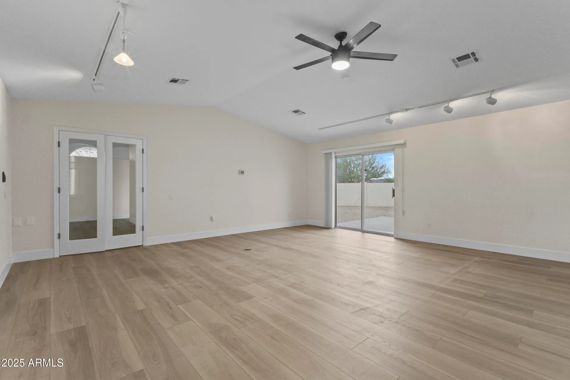 Property Slideshow image 17 of 35 | 17865 n desert flower trl, Surprise, AZ, 85374