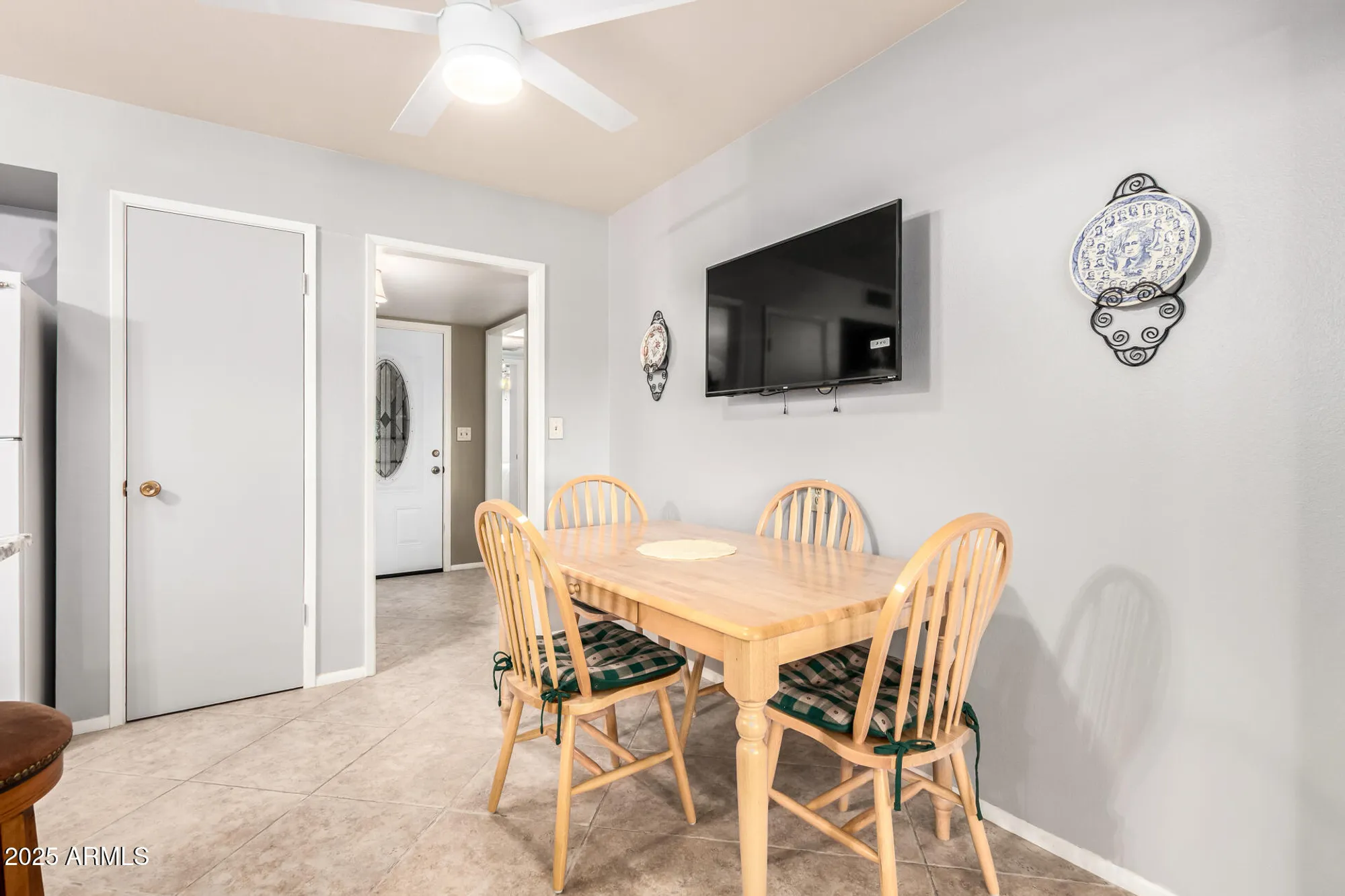 Property Slideshow image 13 of 29 | 10230 n 106th dr, Sun City, AZ, 85351