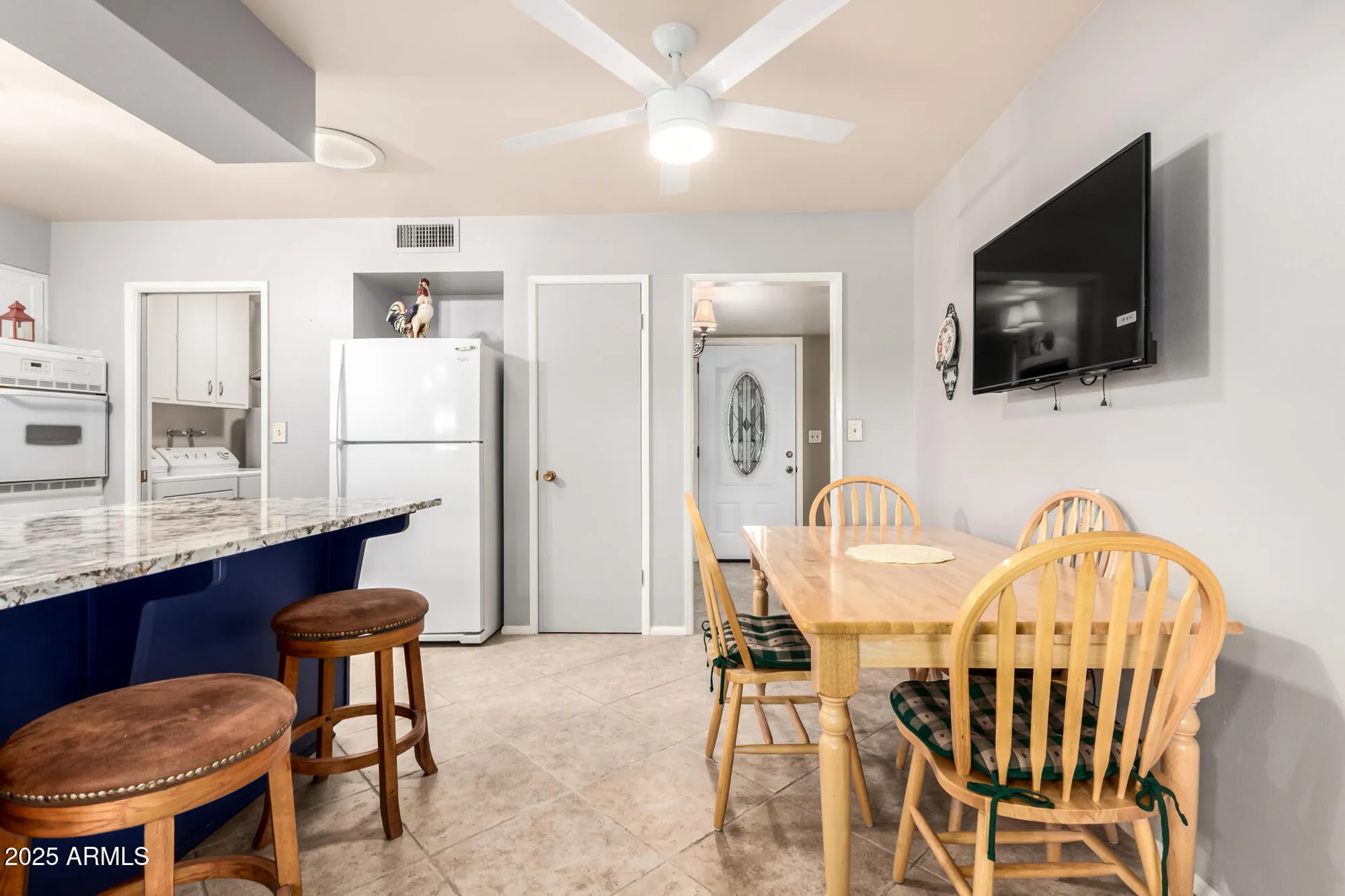 Property Slideshow image 14 of 29 | 10230 n 106th dr, Sun City, AZ, 85351