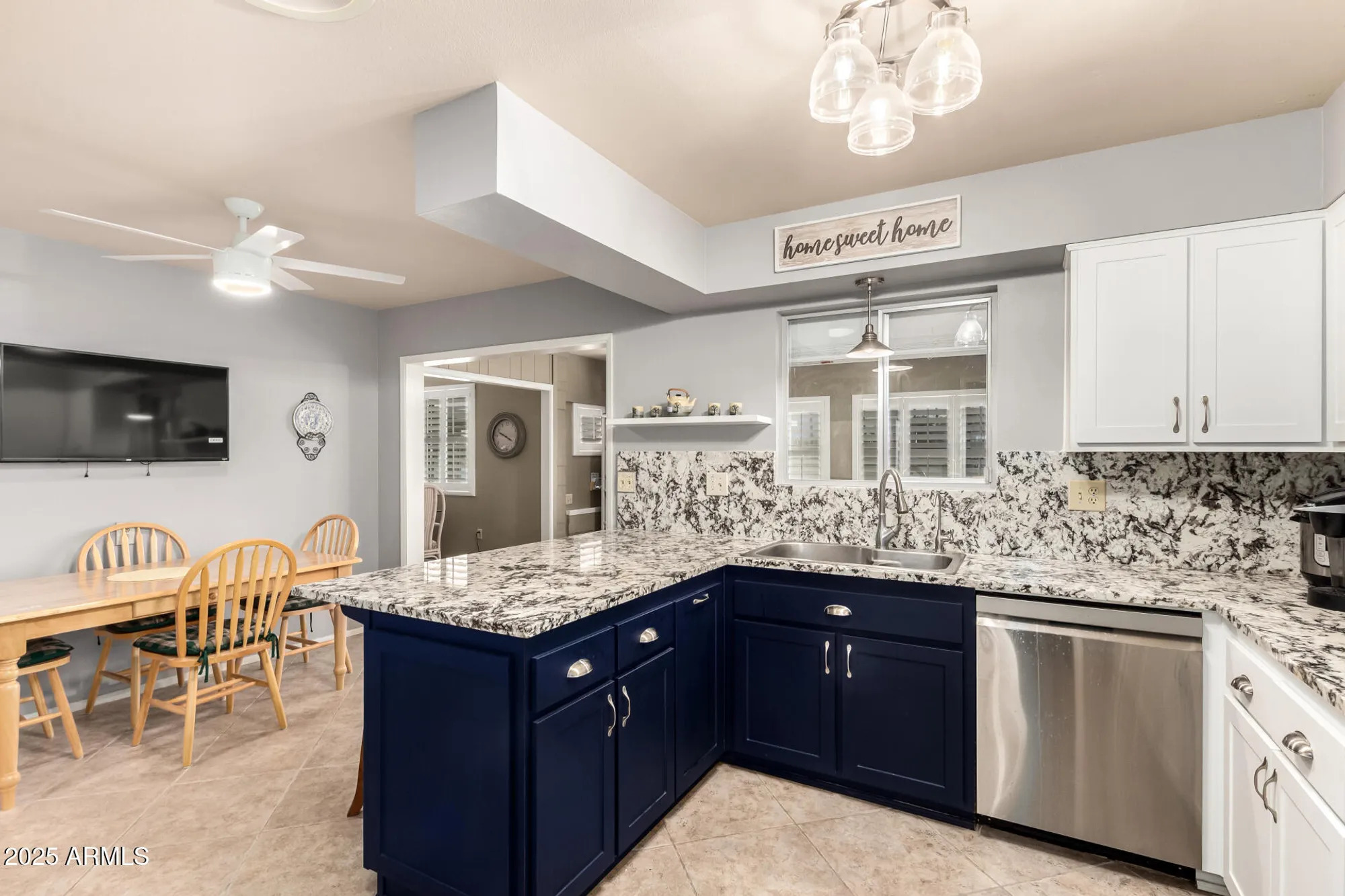 Property Slideshow image 16 of 29 | 10230 n 106th dr, Sun City, AZ, 85351