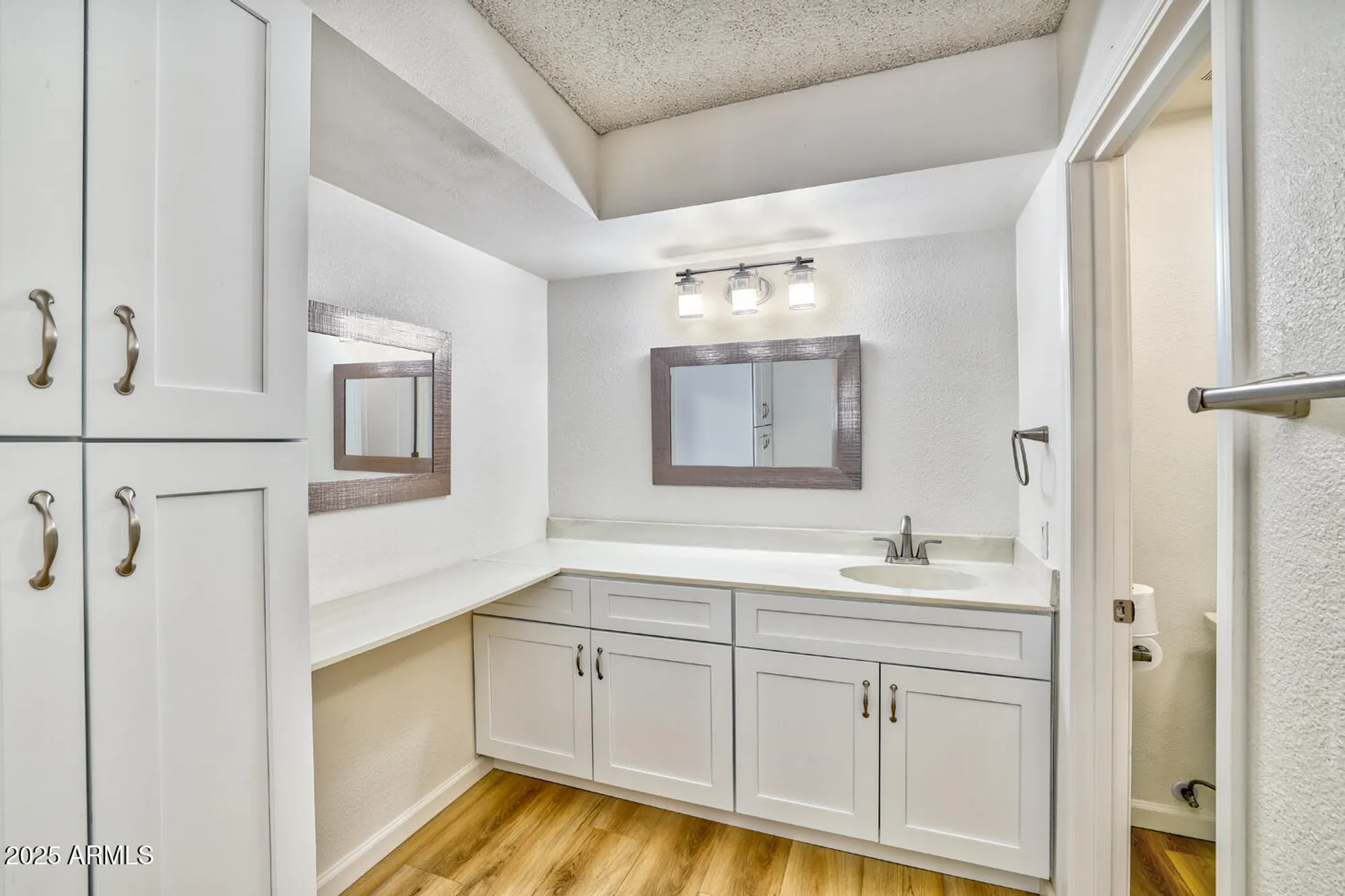 Property Slideshow image 7 of 11 | 502 s saguaro way, Mesa, AZ, 85208