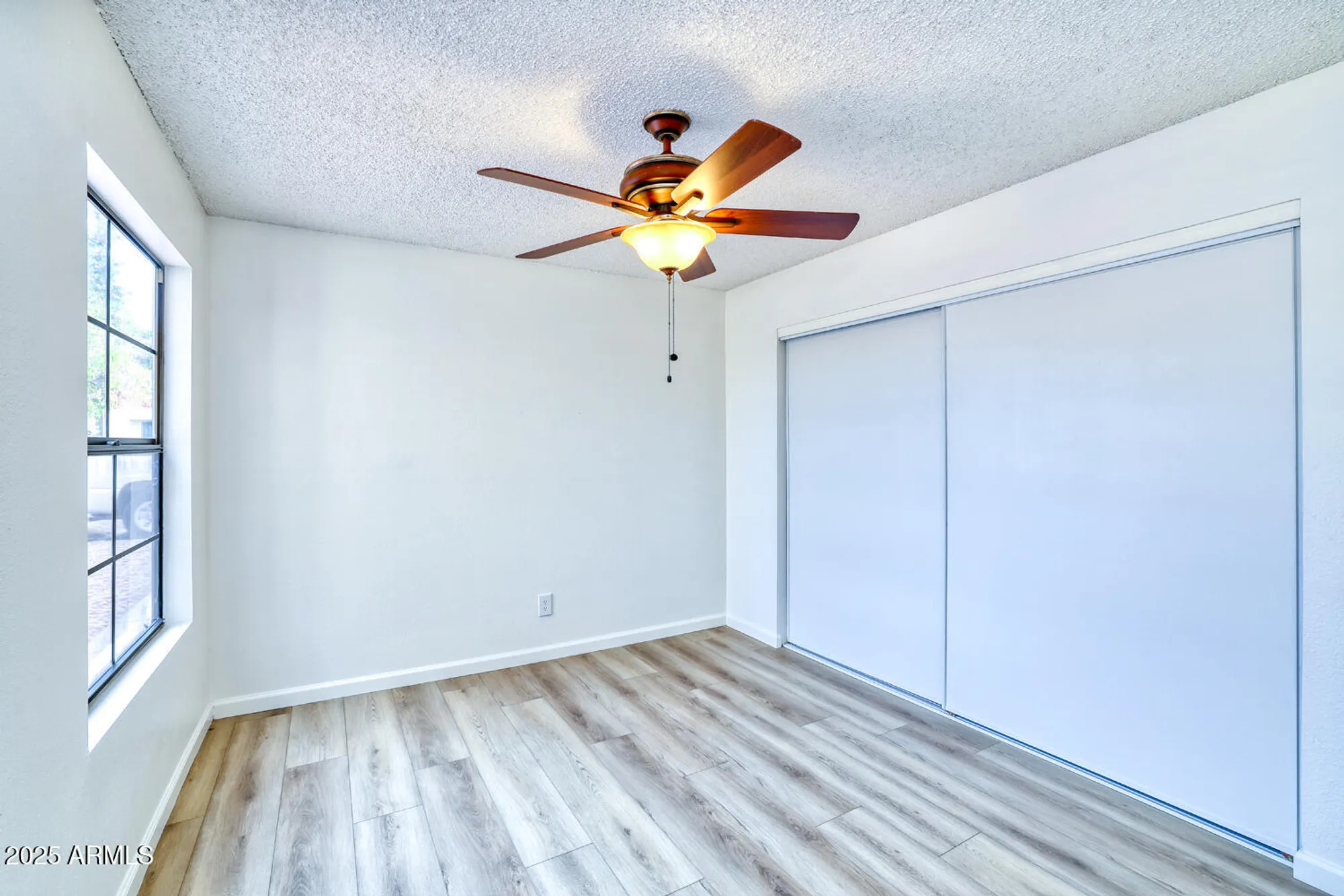 Property Slideshow image 9 of 11 | 502 s saguaro way, Mesa, AZ, 85208