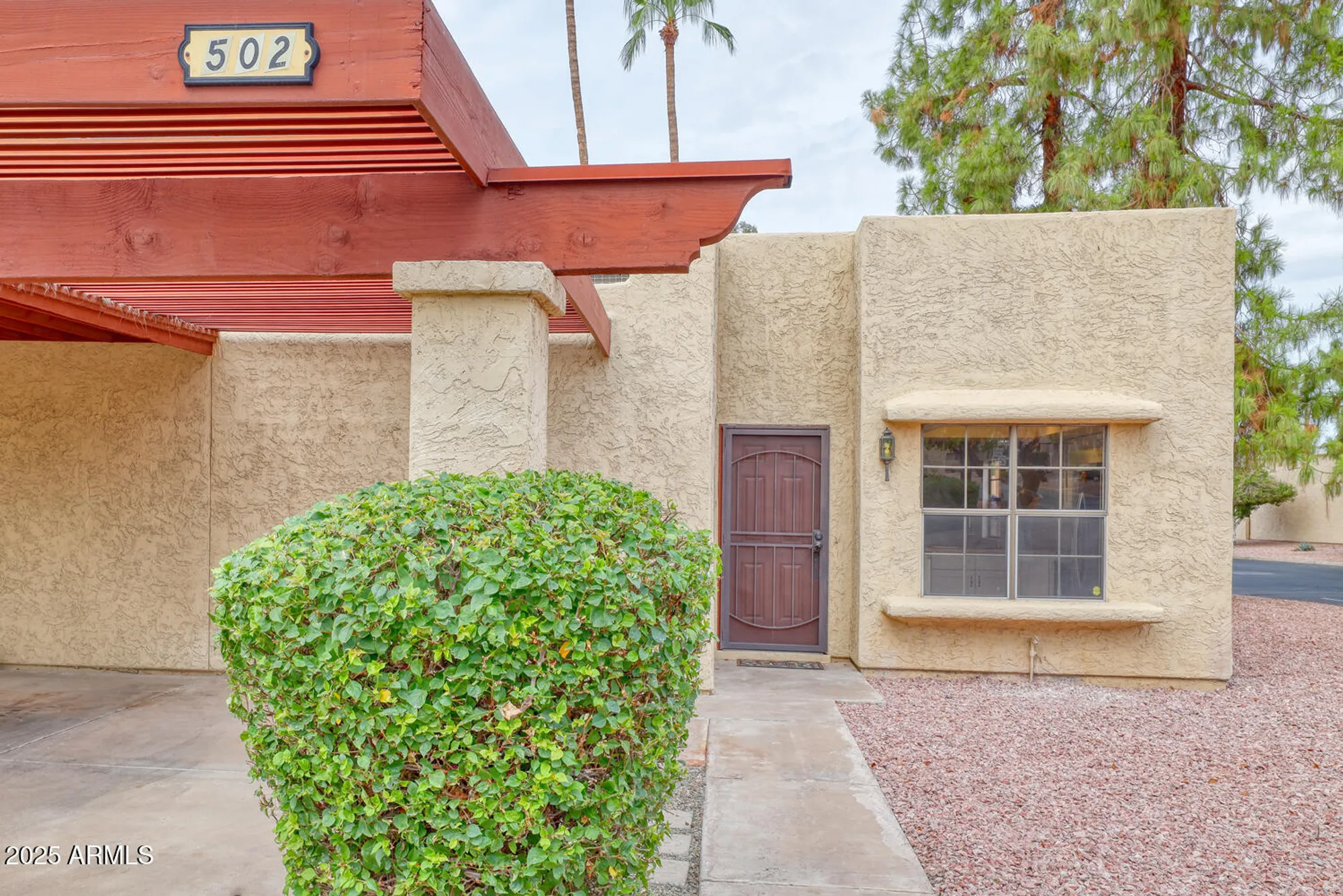 Property Slideshow image 1 of 11 | 502 s saguaro way, Mesa, AZ, 85208