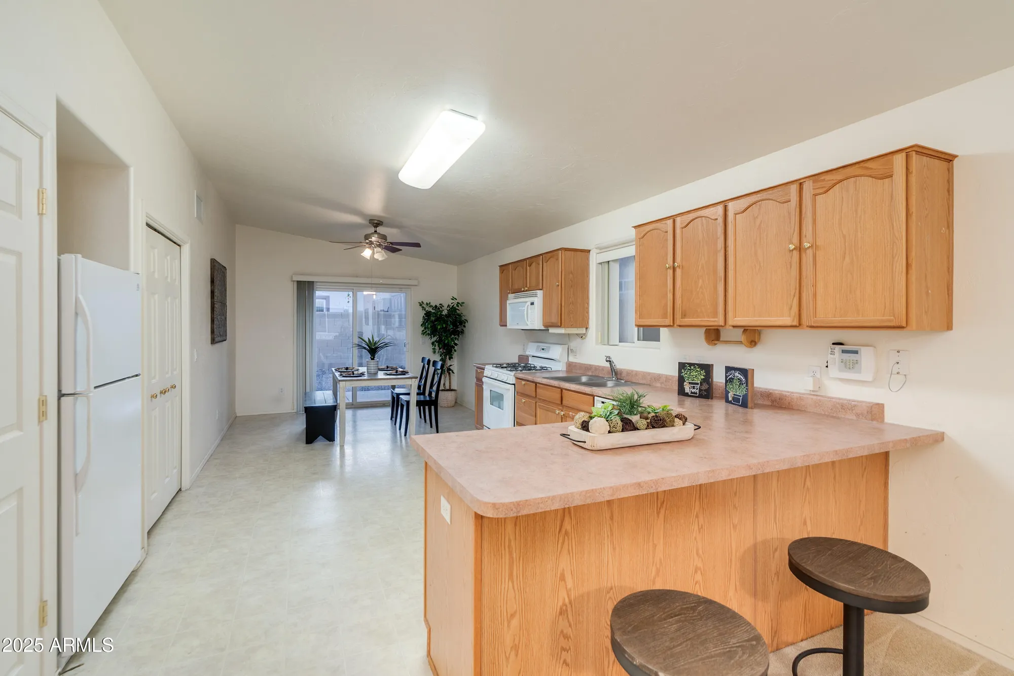 Property Slideshow image 11 of 34 | 426 s taylors trl, Sierra Vista, AZ, 85635