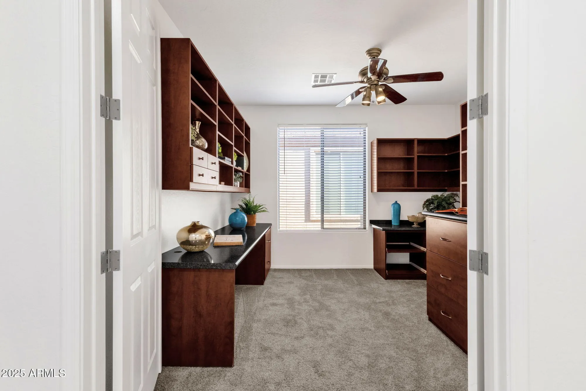 Property Slideshow image 5 of 31 | 5164 s barley way, Gilbert, AZ, 85298