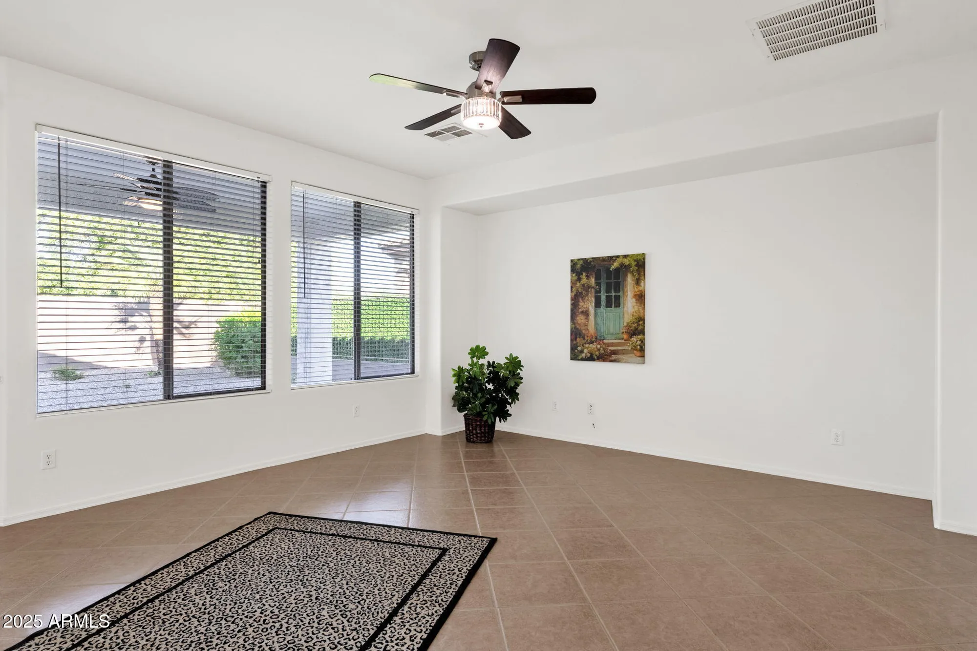 Property Slideshow image 10 of 31 | 5164 s barley way, Gilbert, AZ, 85298