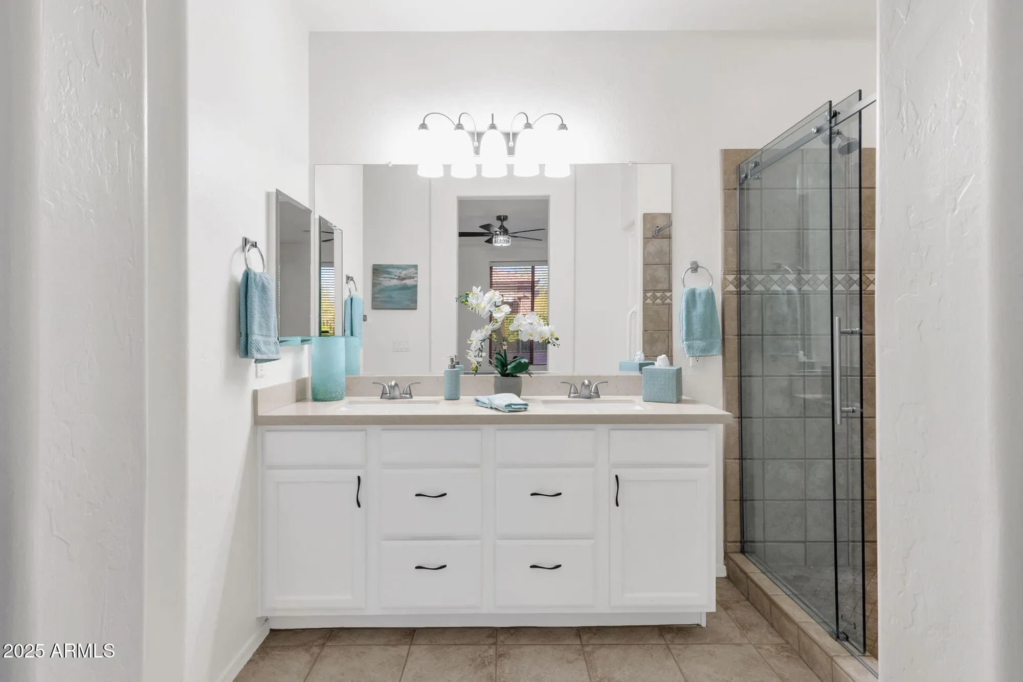 Property Slideshow image 23 of 31 | 5164 s barley way, Gilbert, AZ, 85298