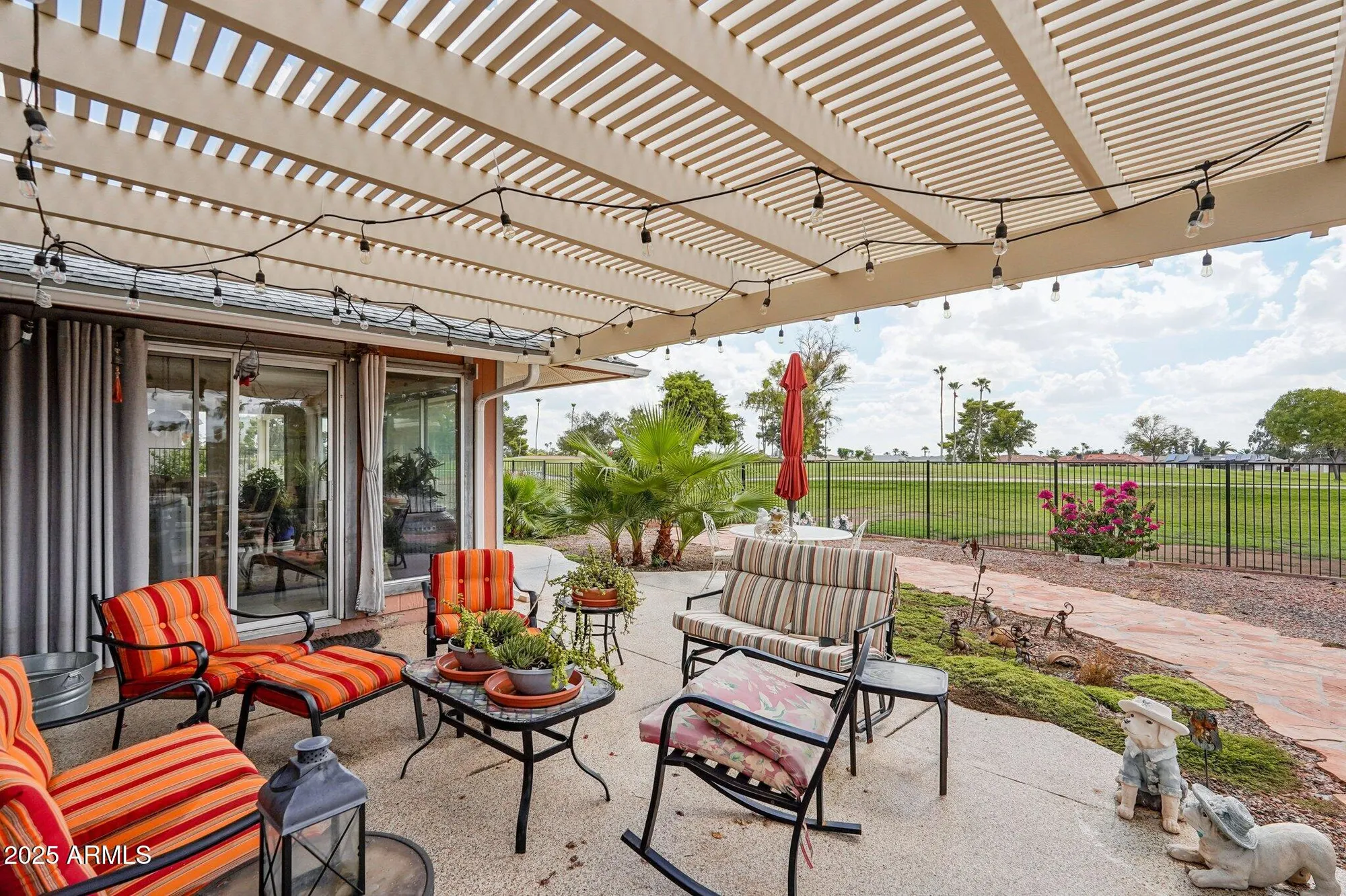 Property Slideshow image 23 of 32 | 9623 w country club dr, Sun City, AZ, 85373