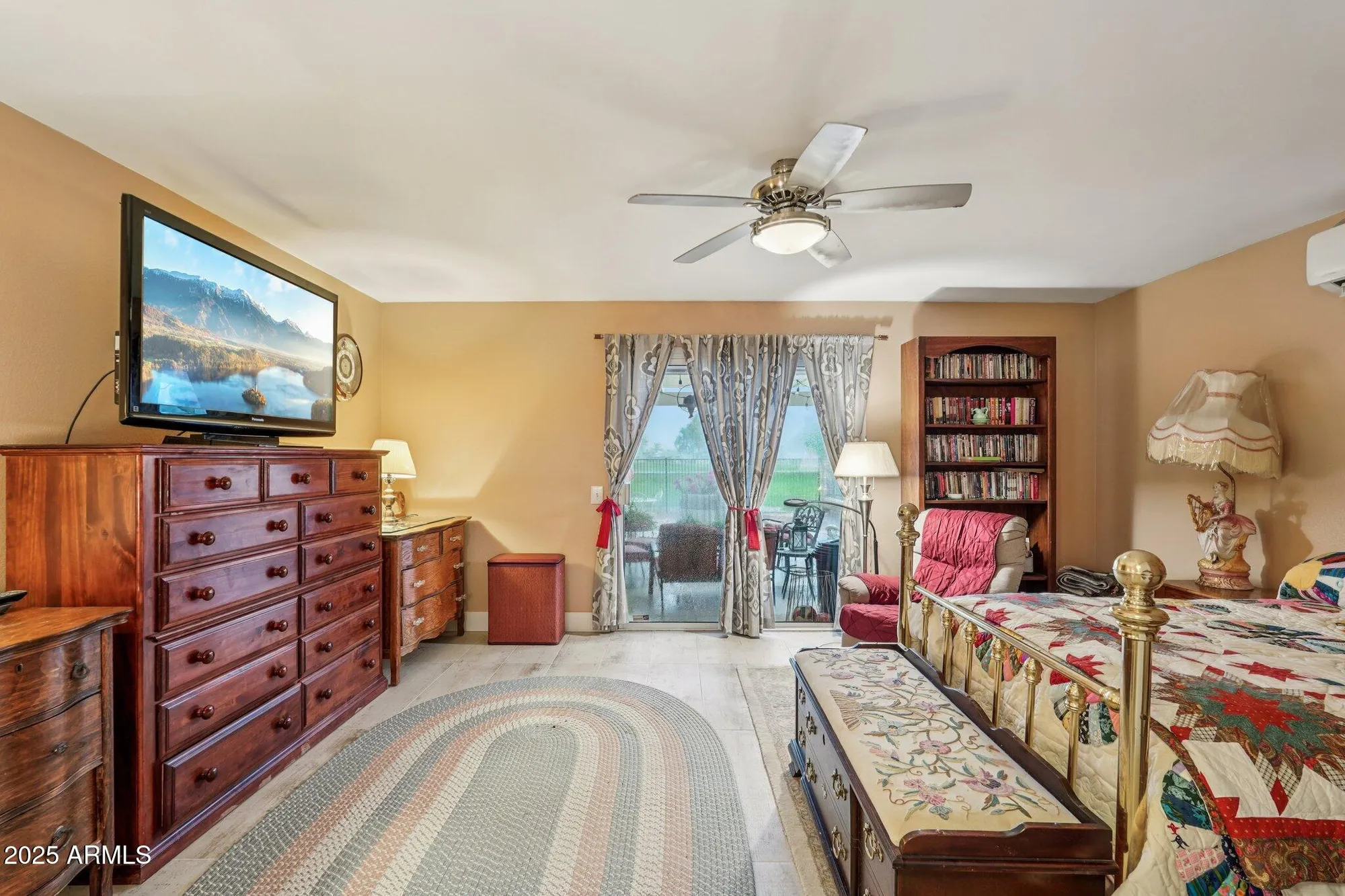 Property Slideshow image 16 of 32 | 9623 w country club dr, Sun City, AZ, 85373