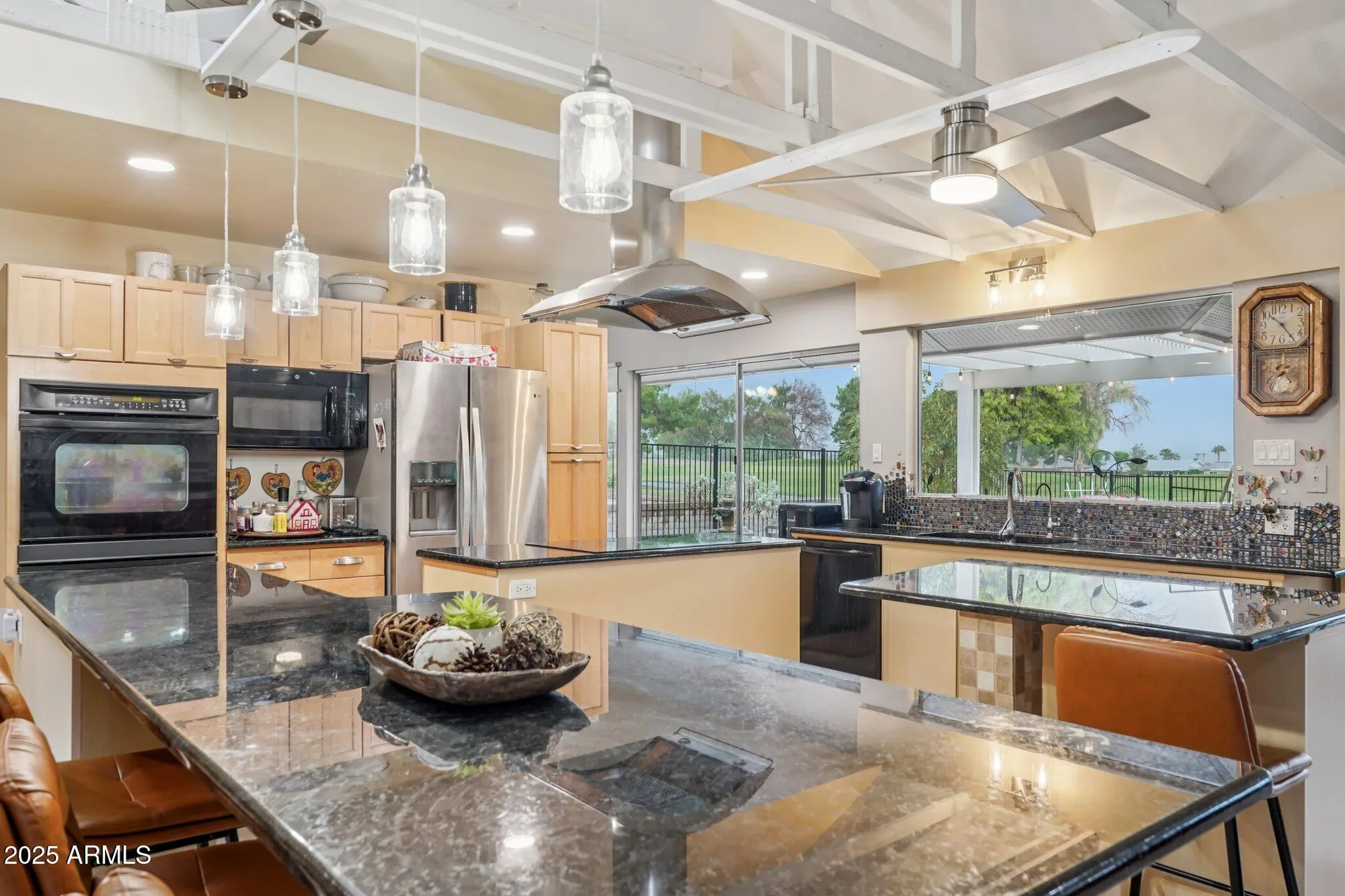 Property Slideshow image 15 of 32 | 9623 w country club dr, Sun City, AZ, 85373