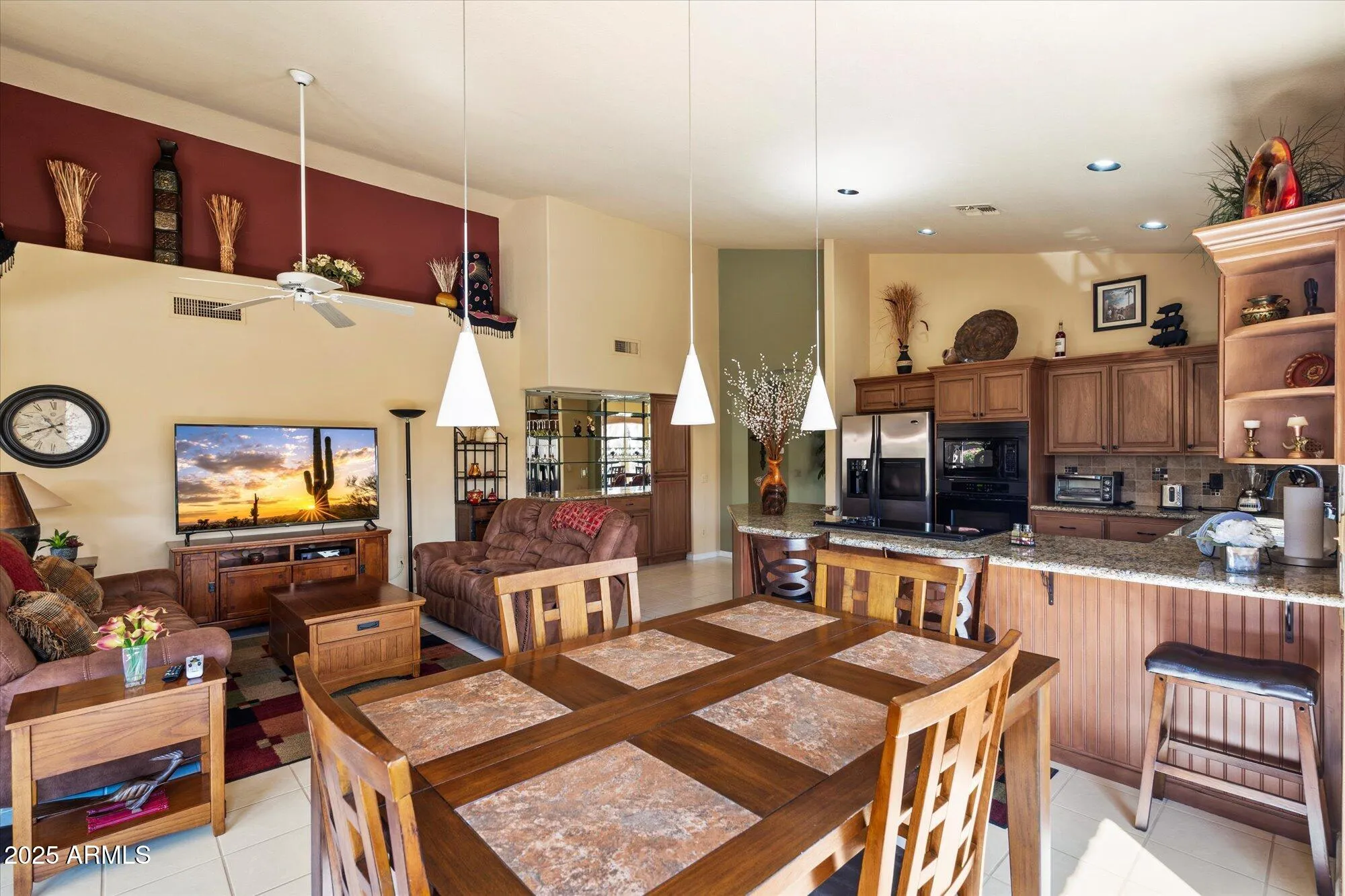 Property Slideshow image 10 of 28 | 10605 e nacoma dr, Sun Lakes, AZ, 85248