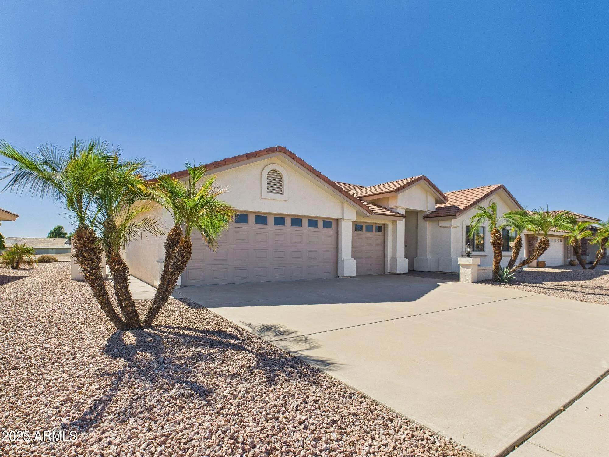 Property Slideshow image 3 of 45 | 2222 s yellow wood, Mesa, AZ, 85209