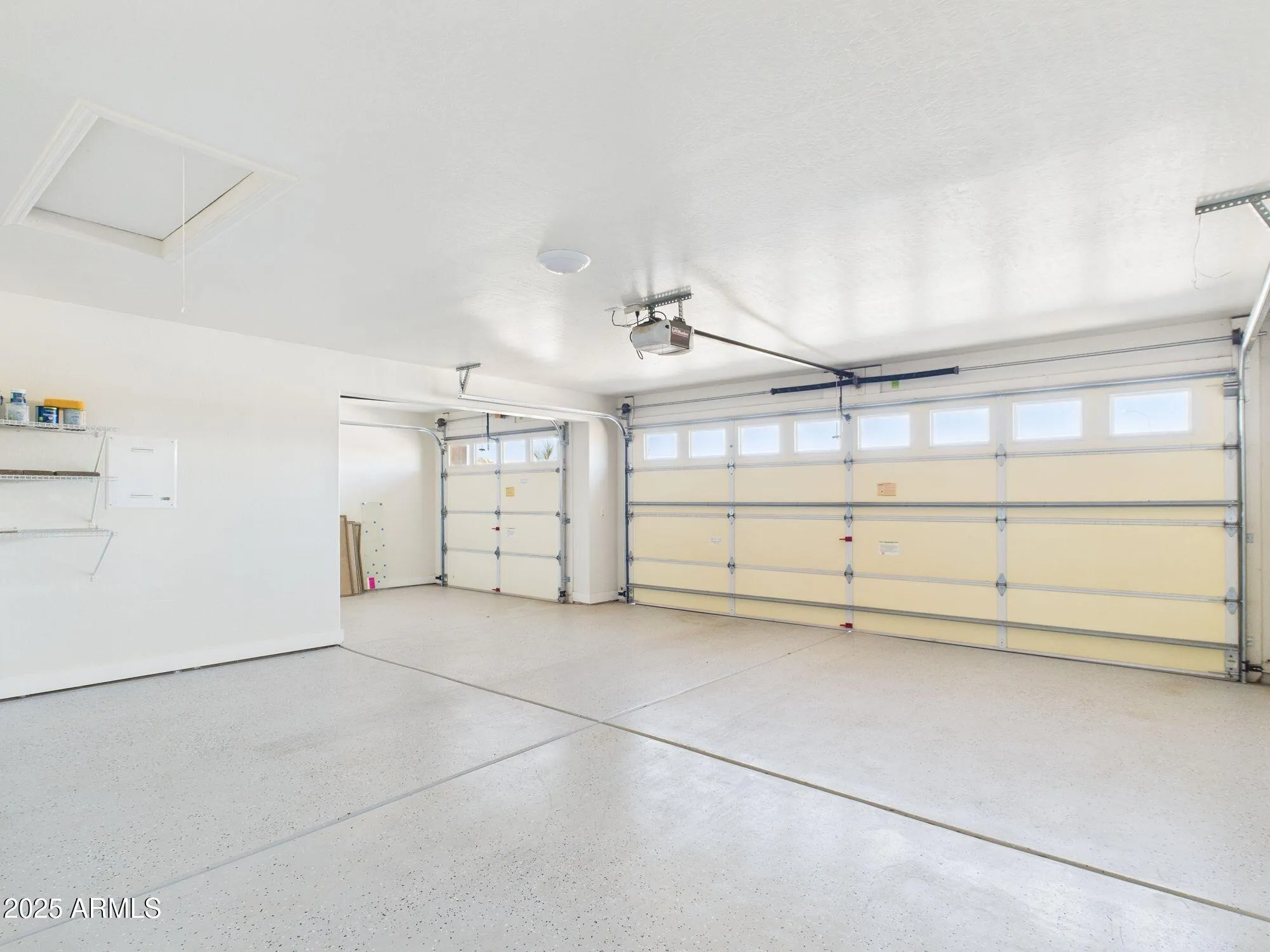 Property Slideshow image 35 of 45 | 2222 s yellow wood, Mesa, AZ, 85209