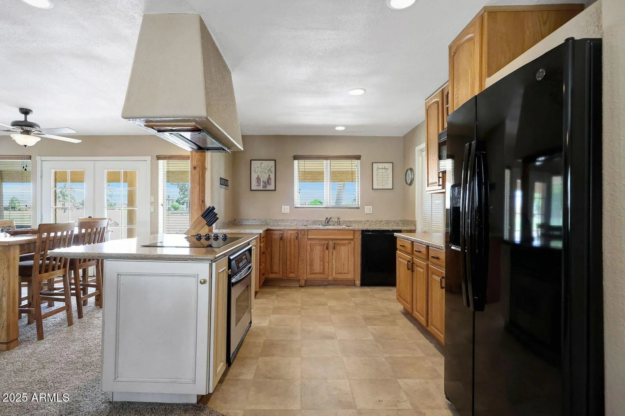 Property Slideshow image 10 of 39 | 10848 w crosby dr, Sun City, AZ, 85351