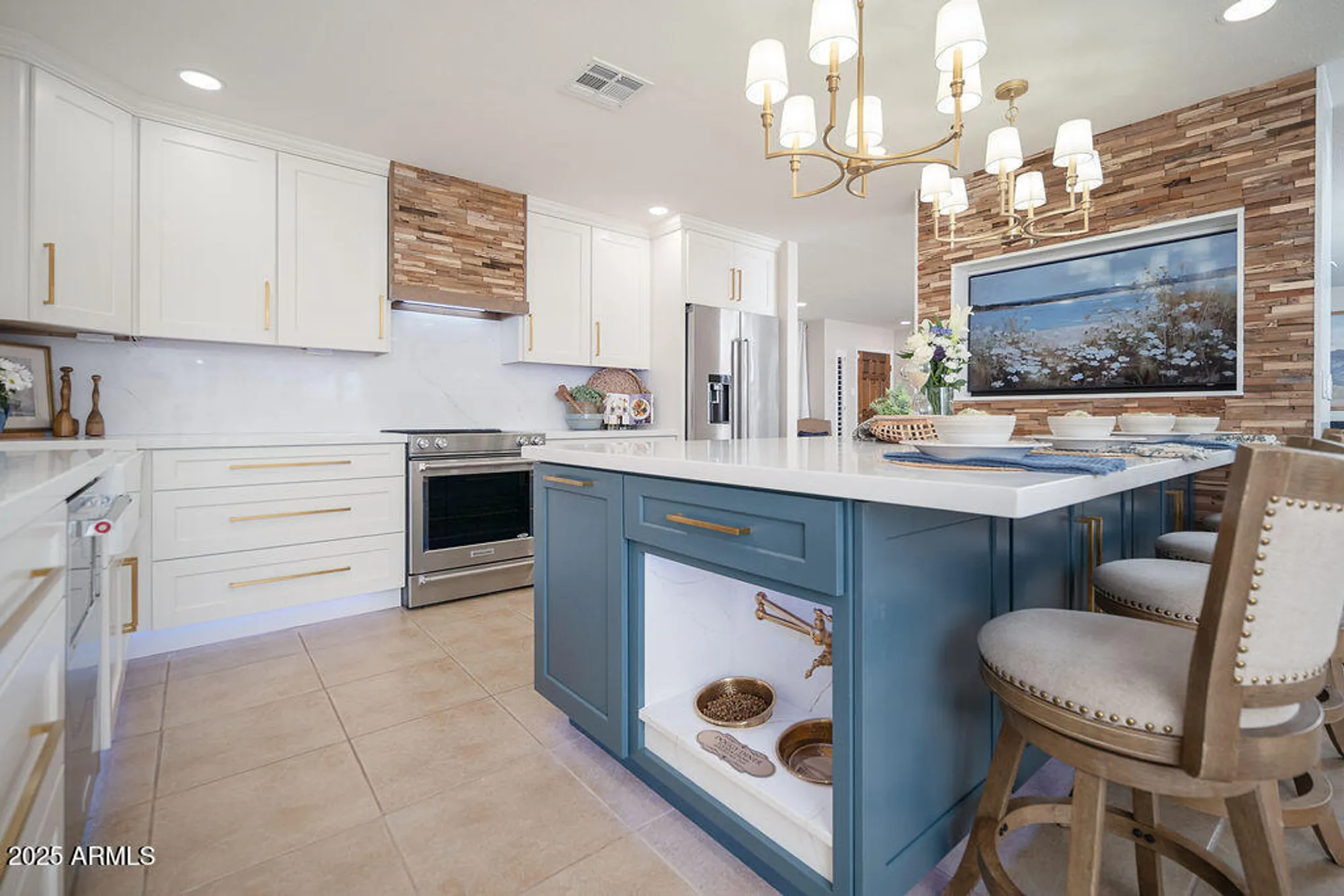 Property Slideshow image 5 of 50 | 18823 n 97th ln, Peoria, AZ, 85382