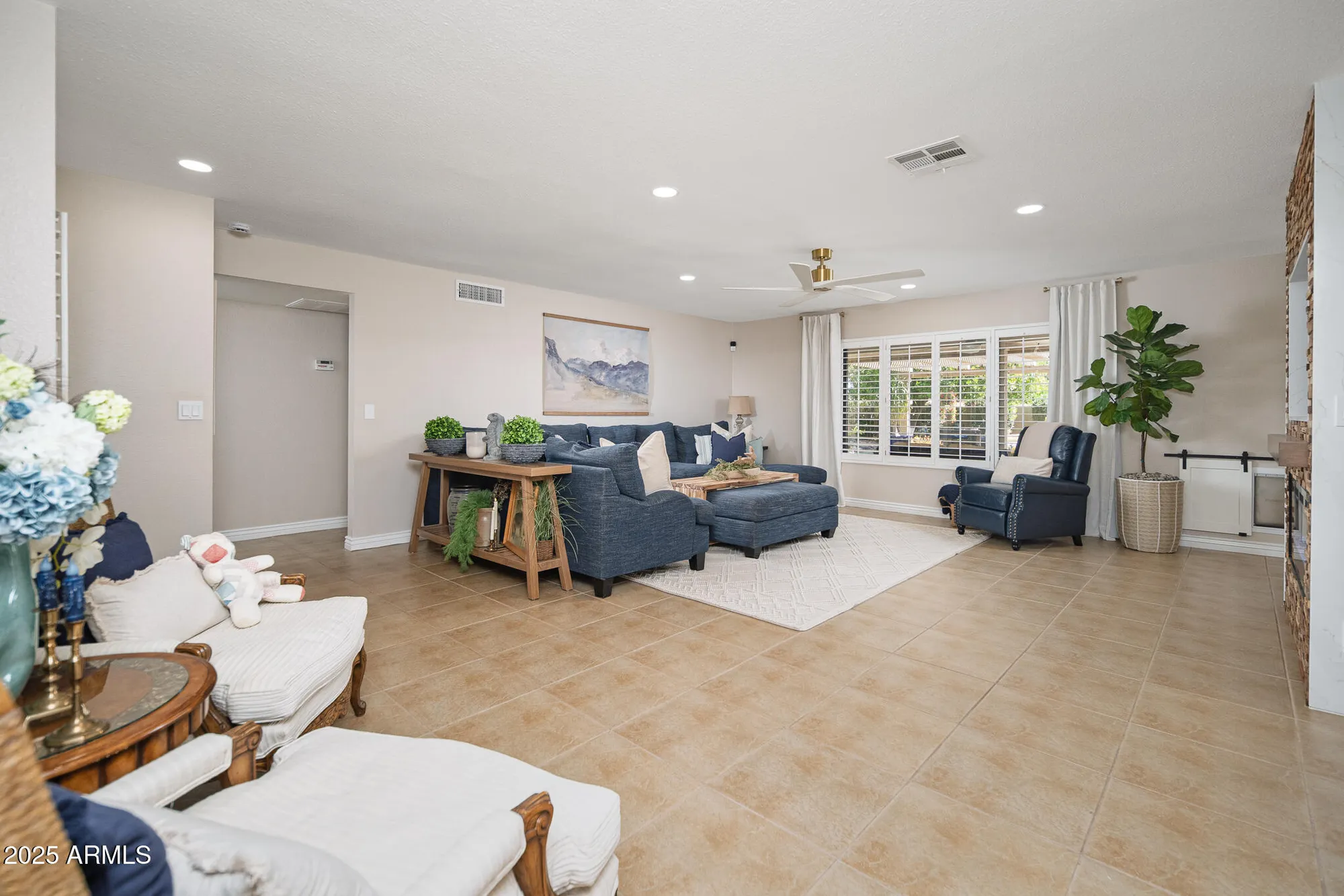 Property Slideshow image 21 of 50 | 18823 n 97th ln, Peoria, AZ, 85382