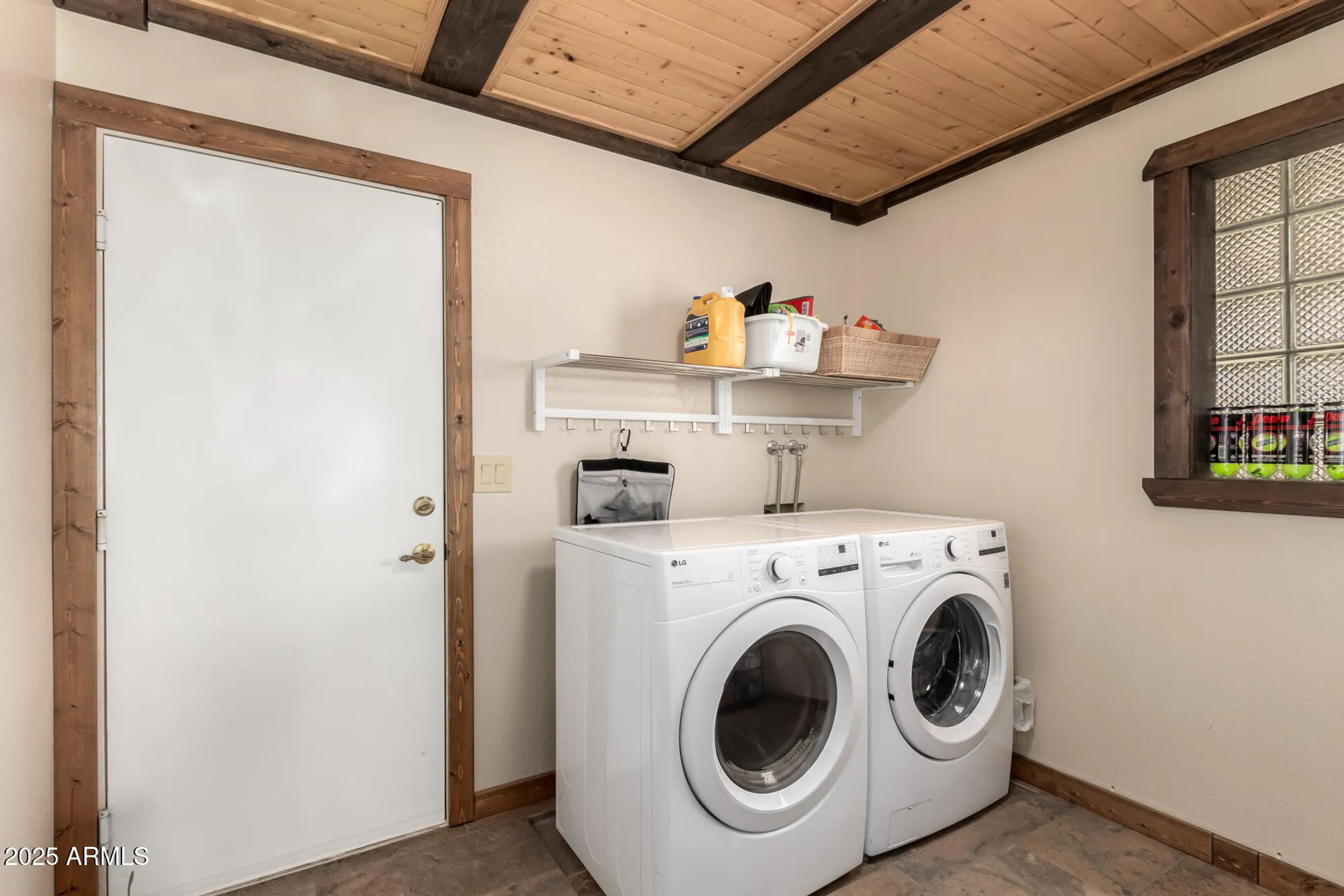 Property Slideshow image 21 of 78 | 8118 e medina ave, Mesa, AZ, 85209