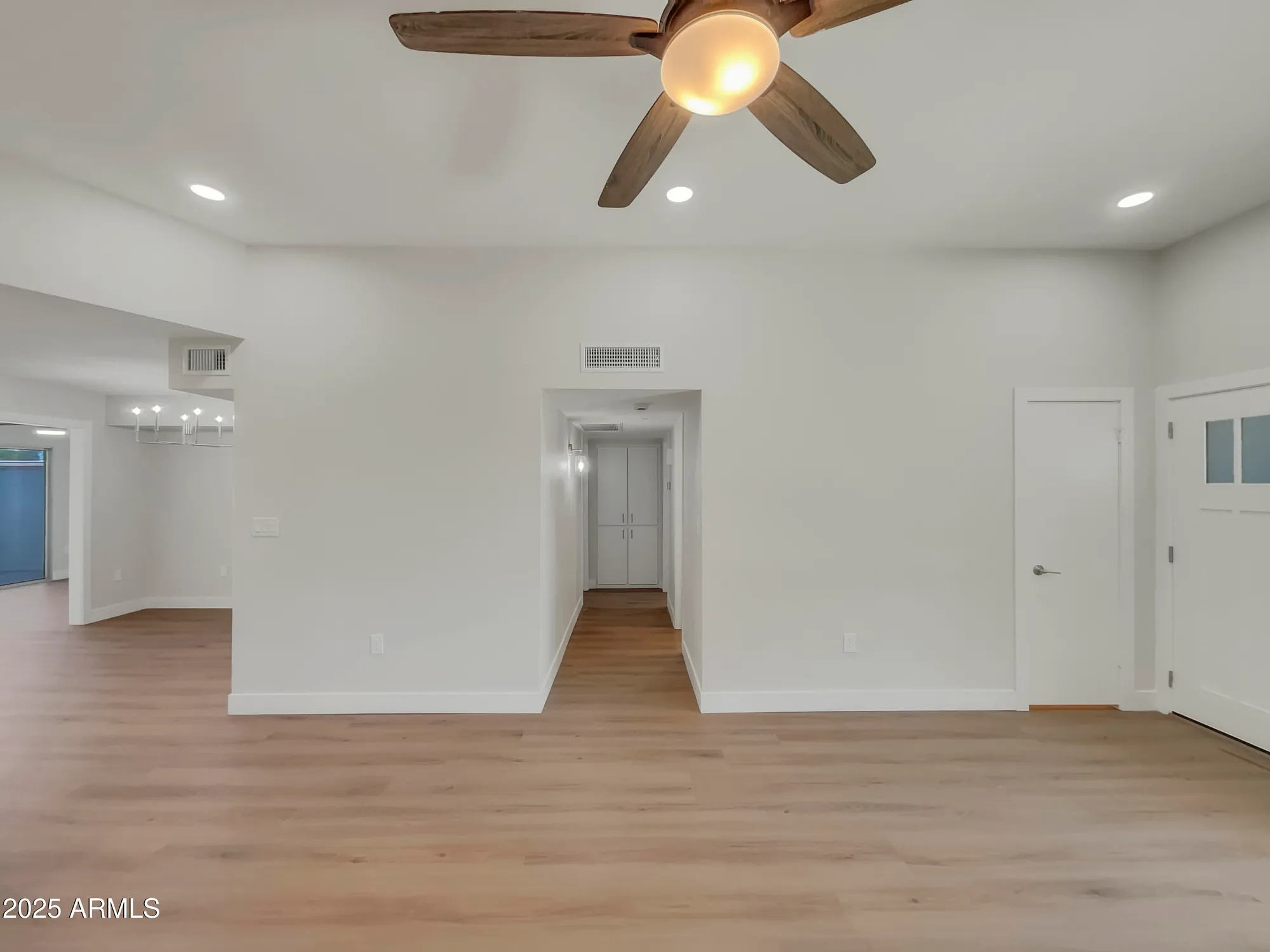 Property Slideshow image 11 of 24 | 13433 n emberwood dr, Sun City, AZ, 85351