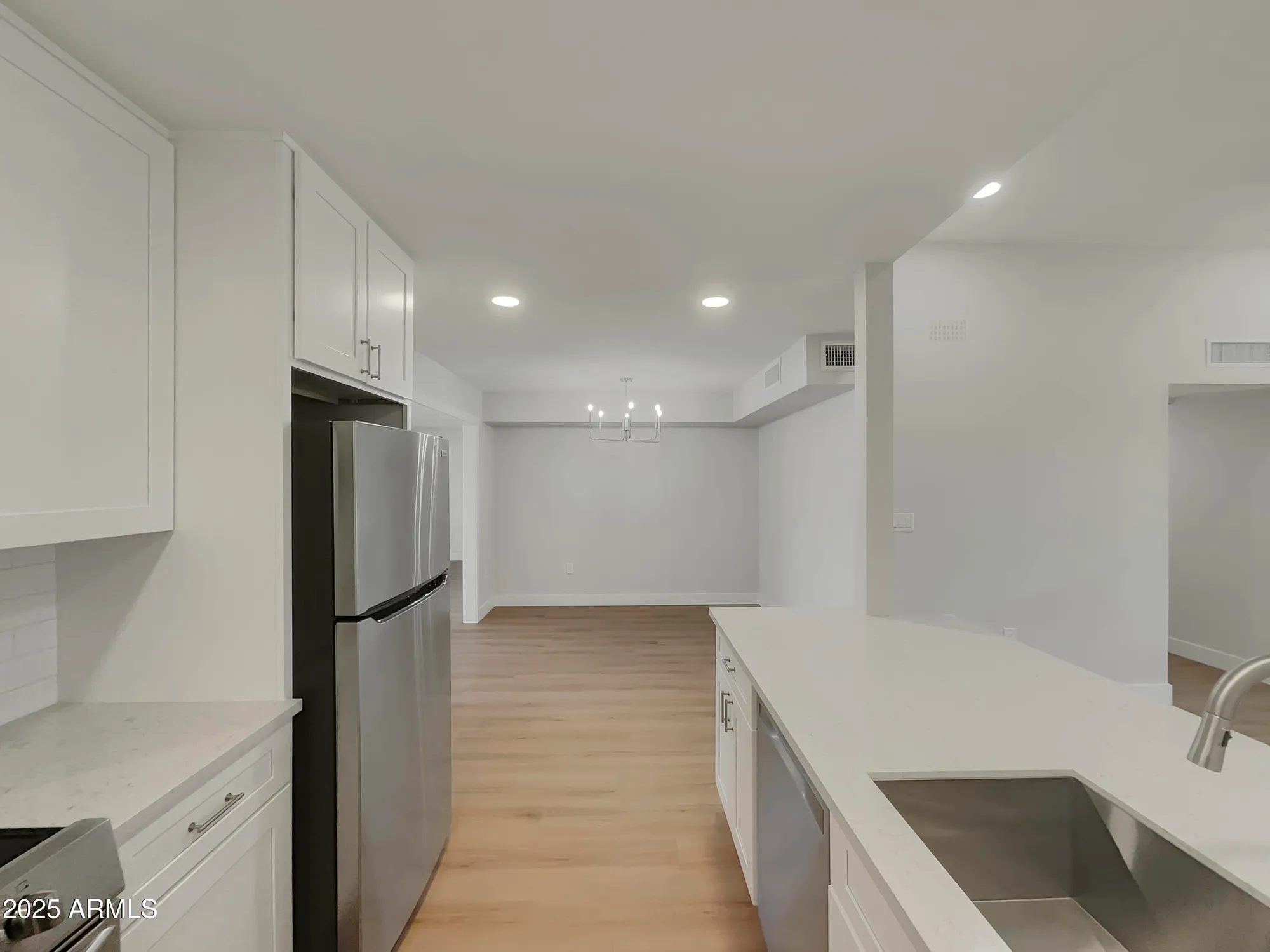 Property Slideshow image 12 of 24 | 13433 n emberwood dr, Sun City, AZ, 85351