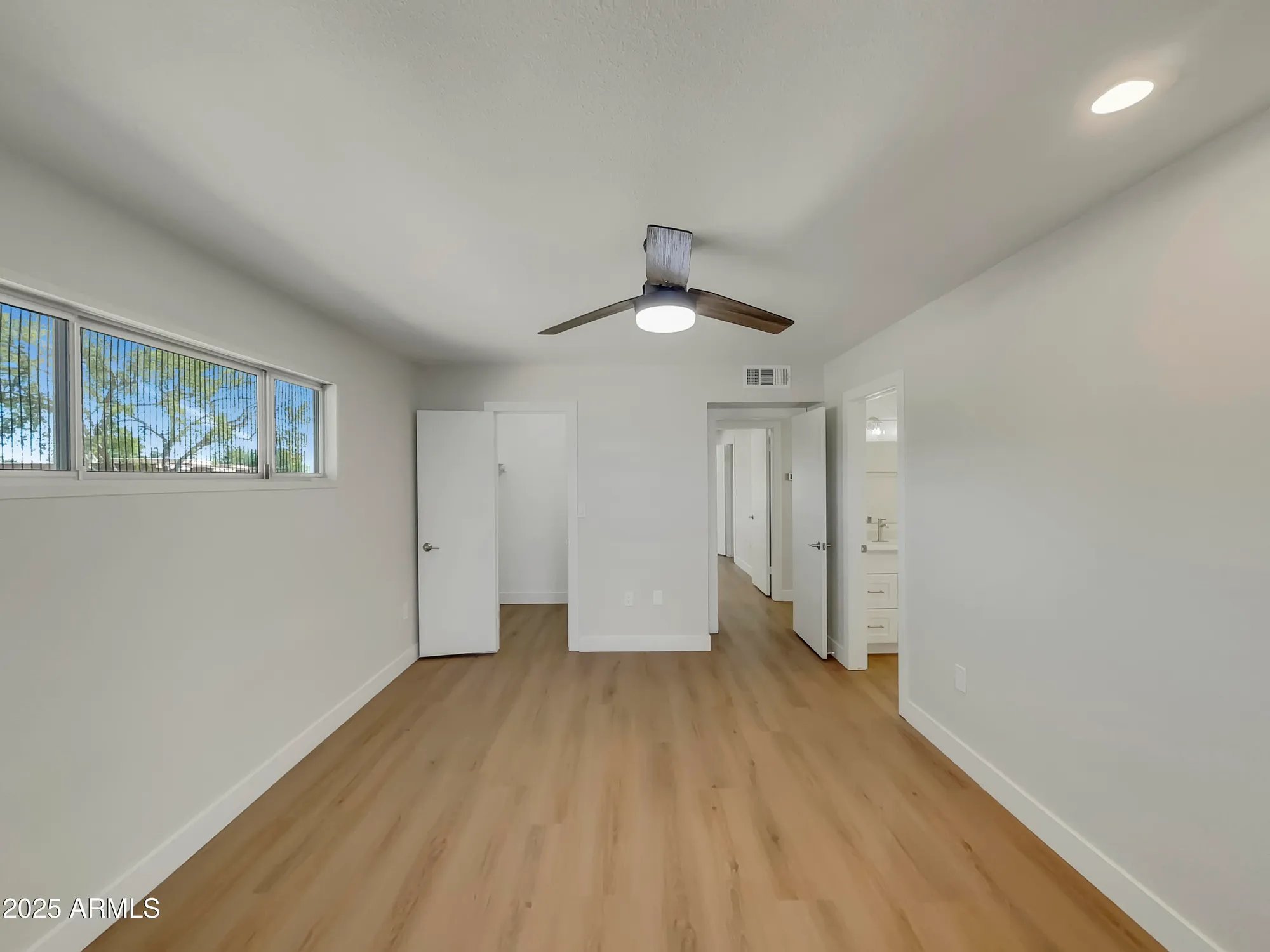 Property Slideshow image 15 of 24 | 13433 n emberwood dr, Sun City, AZ, 85351