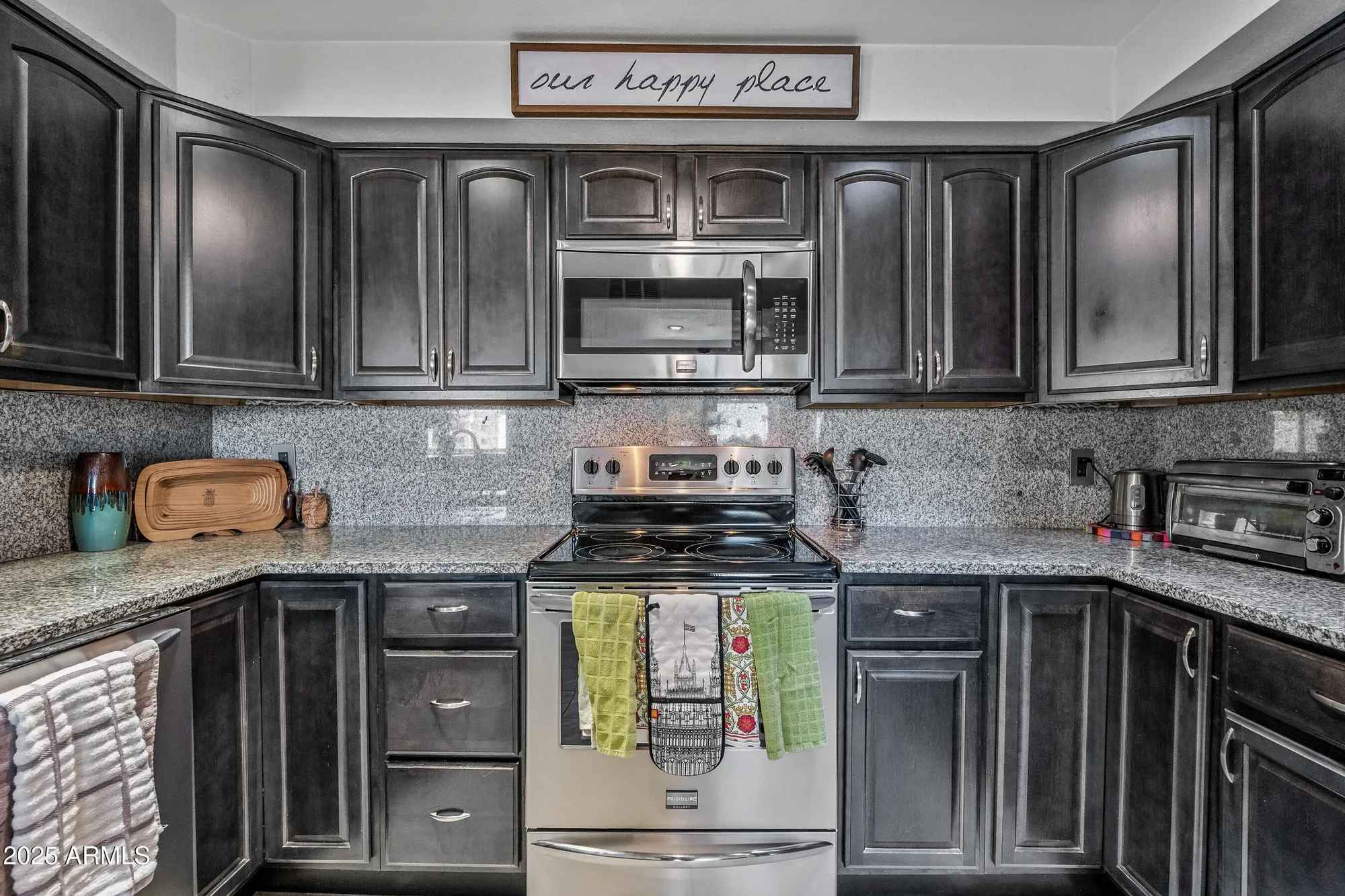 Property Slideshow image 18 of 91 | 7940 e camelback rd unit 411, Scottsdale, AZ, 85251