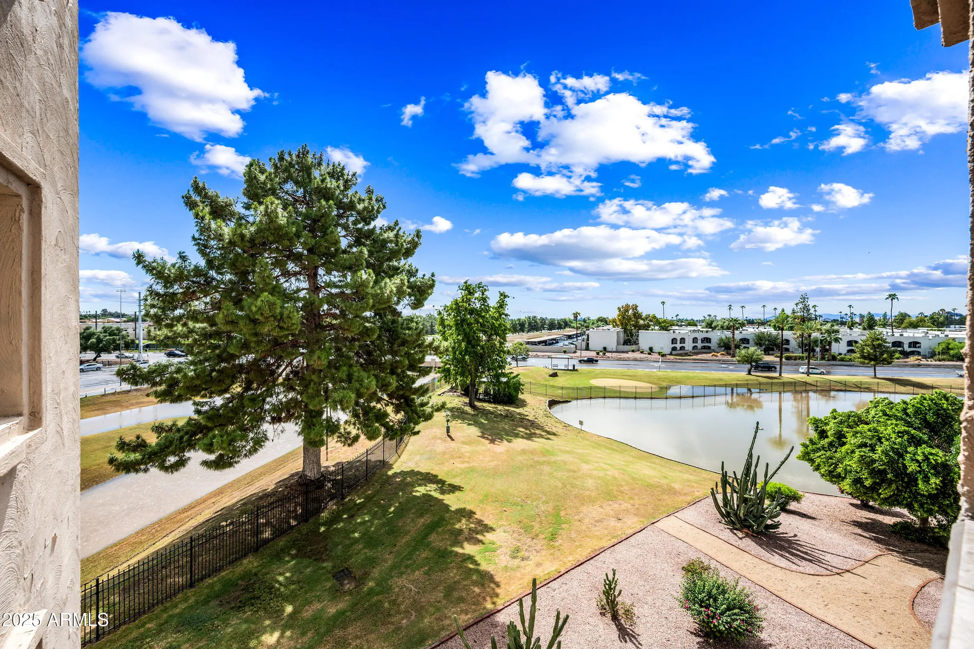 Property Slideshow image 27 of 91 | 7940 e camelback rd unit 411, Scottsdale, AZ, 85251