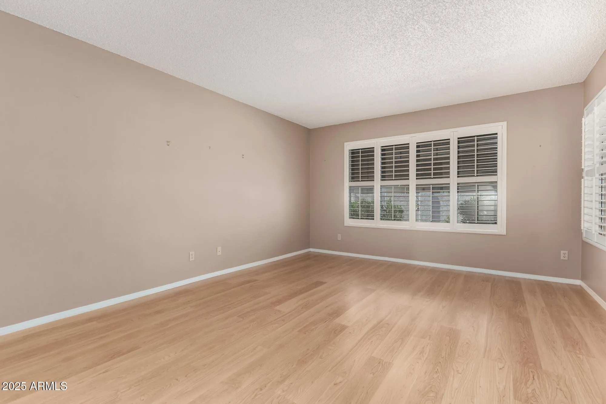 Property Slideshow image 8 of 18 | 6200 s championship dr, Chandler, AZ, 85249