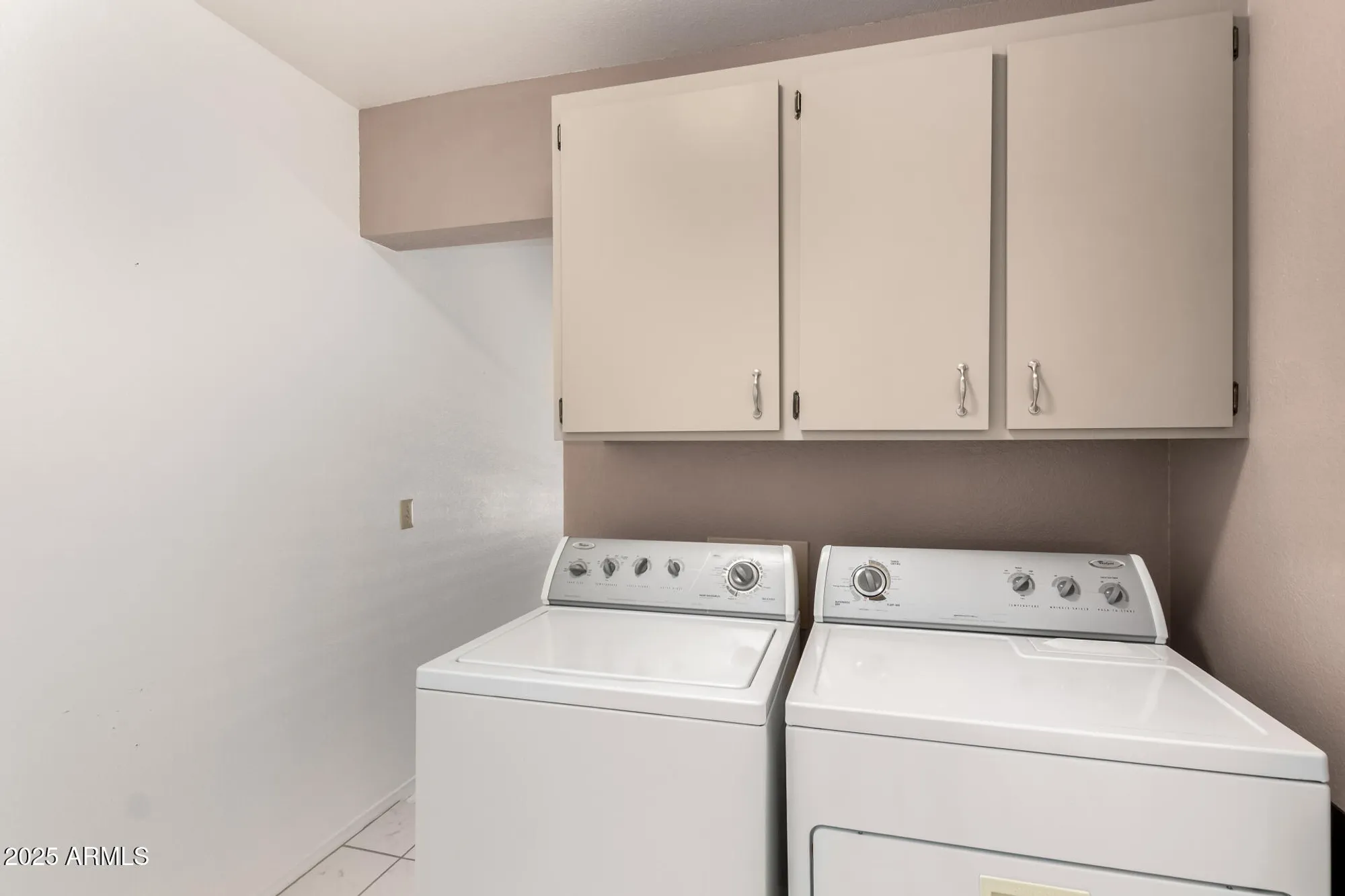 Property Slideshow image 13 of 18 | 6200 s championship dr, Chandler, AZ, 85249