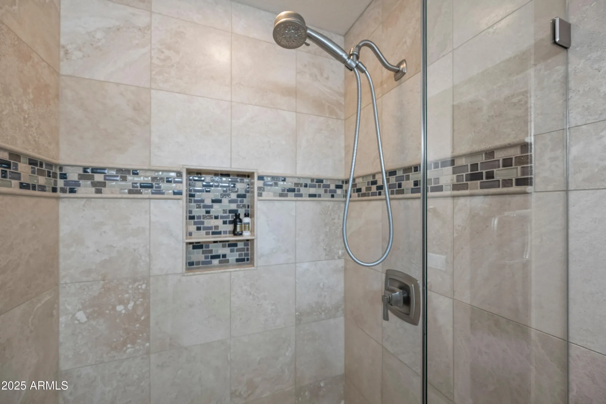 Property Slideshow image 25 of 42 | 15861 w earll dr, Goodyear, AZ, 85395