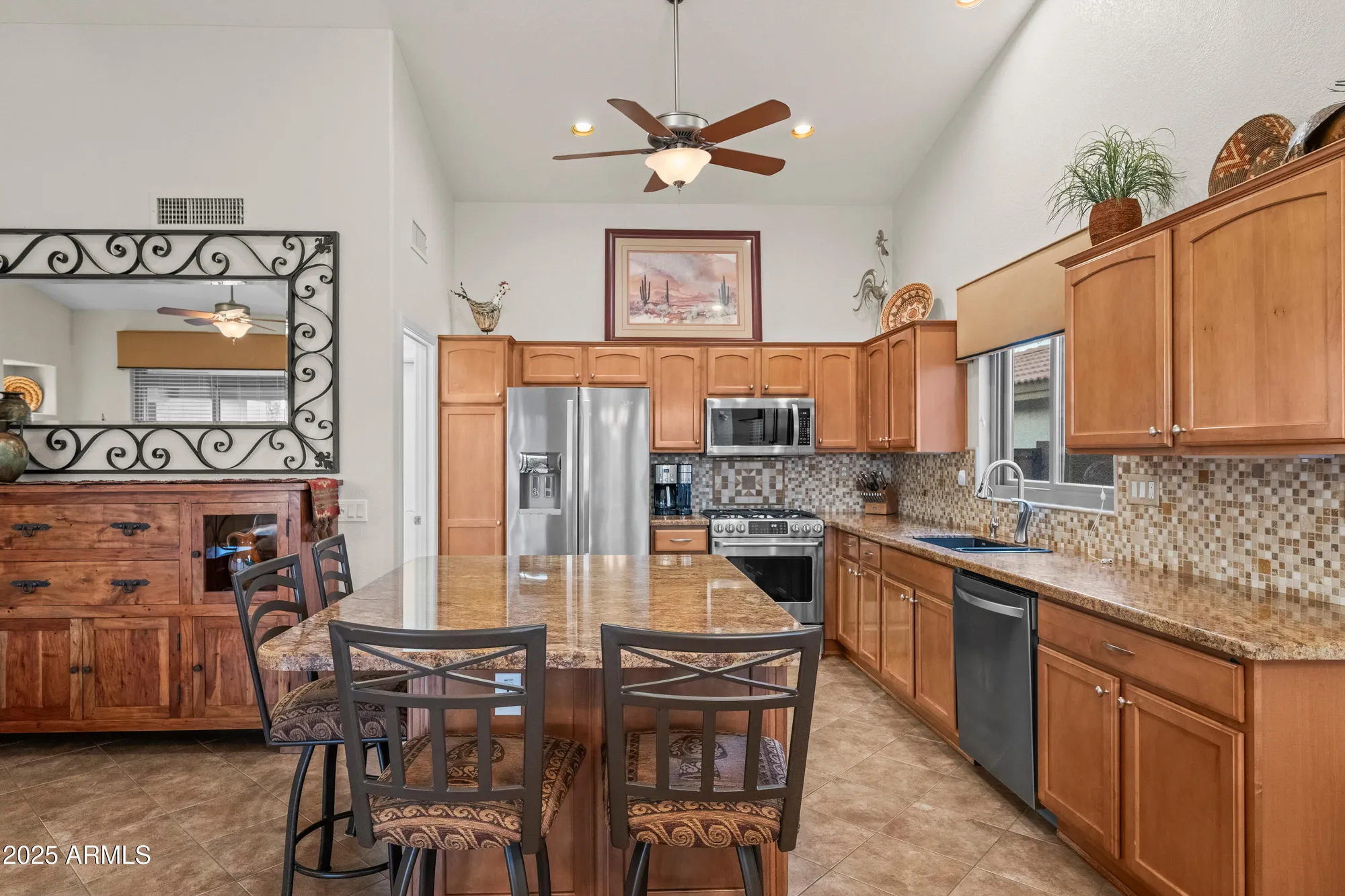 Property Slideshow image 15 of 42 | 15861 w earll dr, Goodyear, AZ, 85395