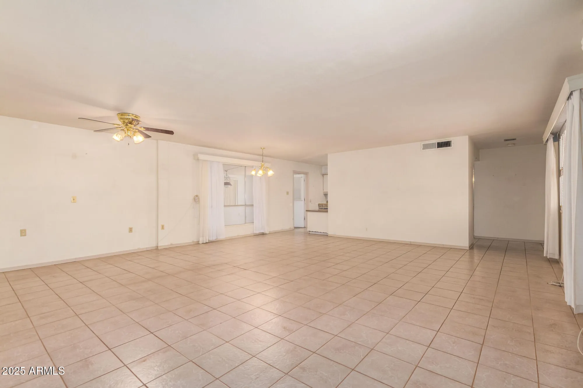 Property Slideshow image 10 of 38 | 12248 n 105th ave, Sun City, AZ, 85351