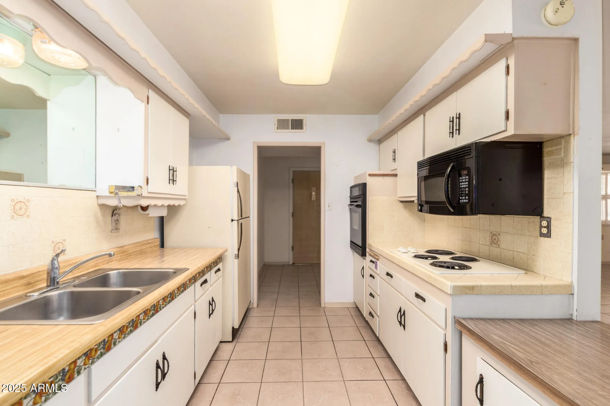 Property Slideshow image 15 of 38 | 12248 n 105th ave, Sun City, AZ, 85351