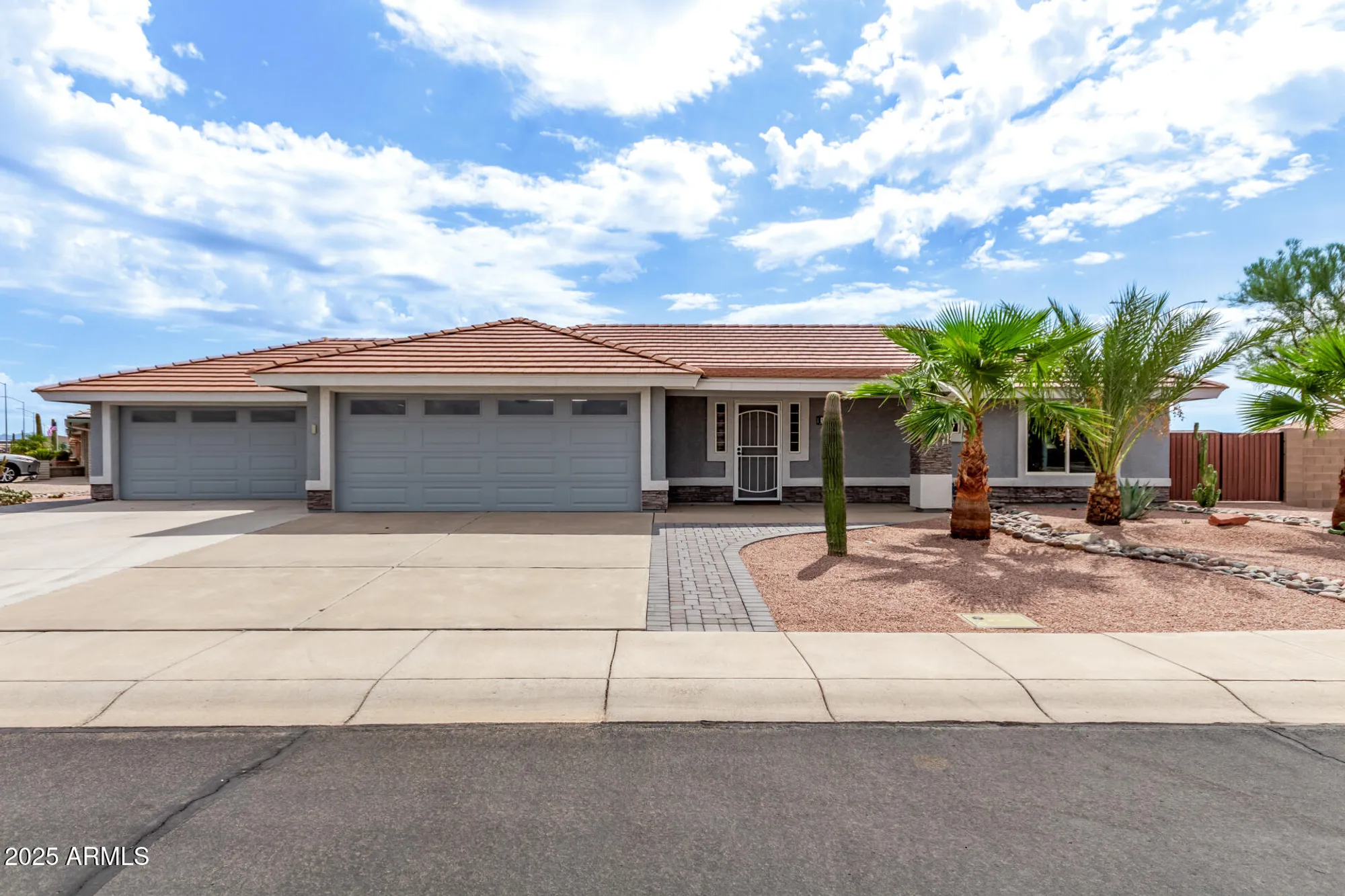 Property Slideshow image 1 of 45 | 11343 e milagro ave, Mesa, AZ, 85209
