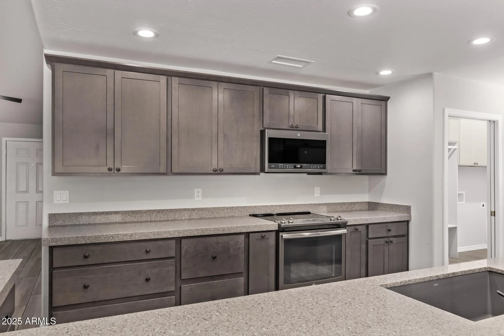 Property Slideshow image 15 of 45 | 11343 e milagro ave, Mesa, AZ, 85209