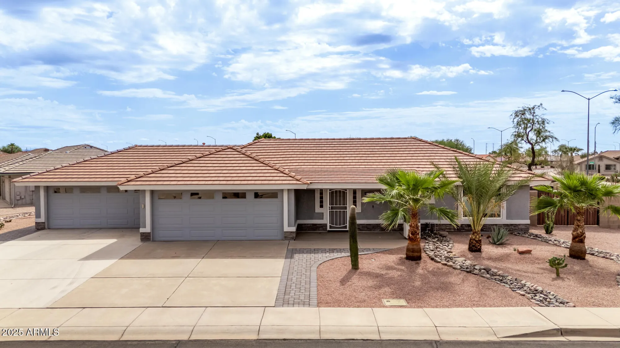 Property Slideshow image 6 of 45 | 11343 e milagro ave, Mesa, AZ, 85209