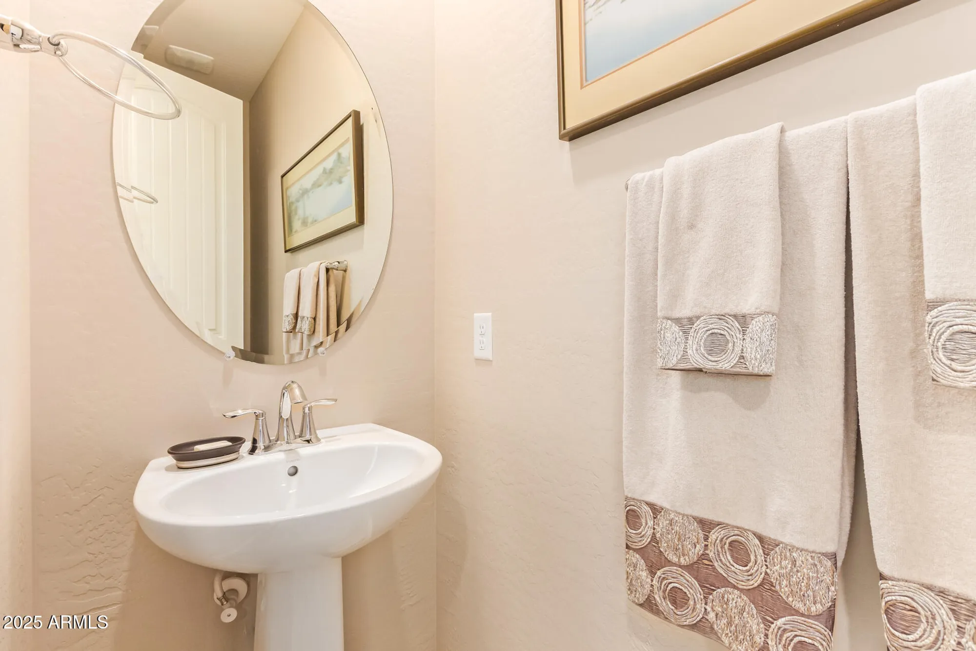 Property Slideshow image 14 of 78 | 4939 n 206th ave, Buckeye, AZ, 85396