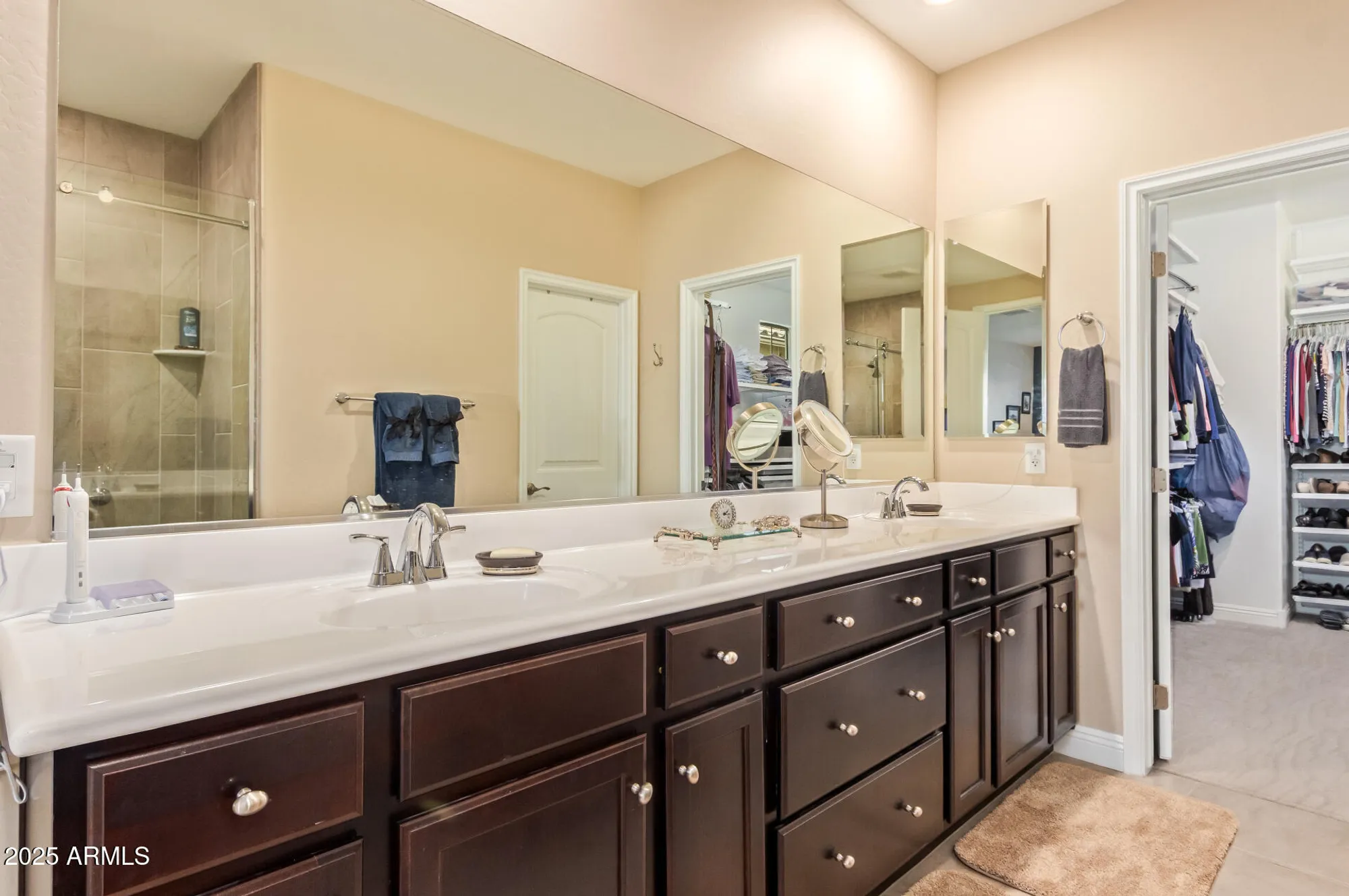 Property Slideshow image 18 of 78 | 4939 n 206th ave, Buckeye, AZ, 85396