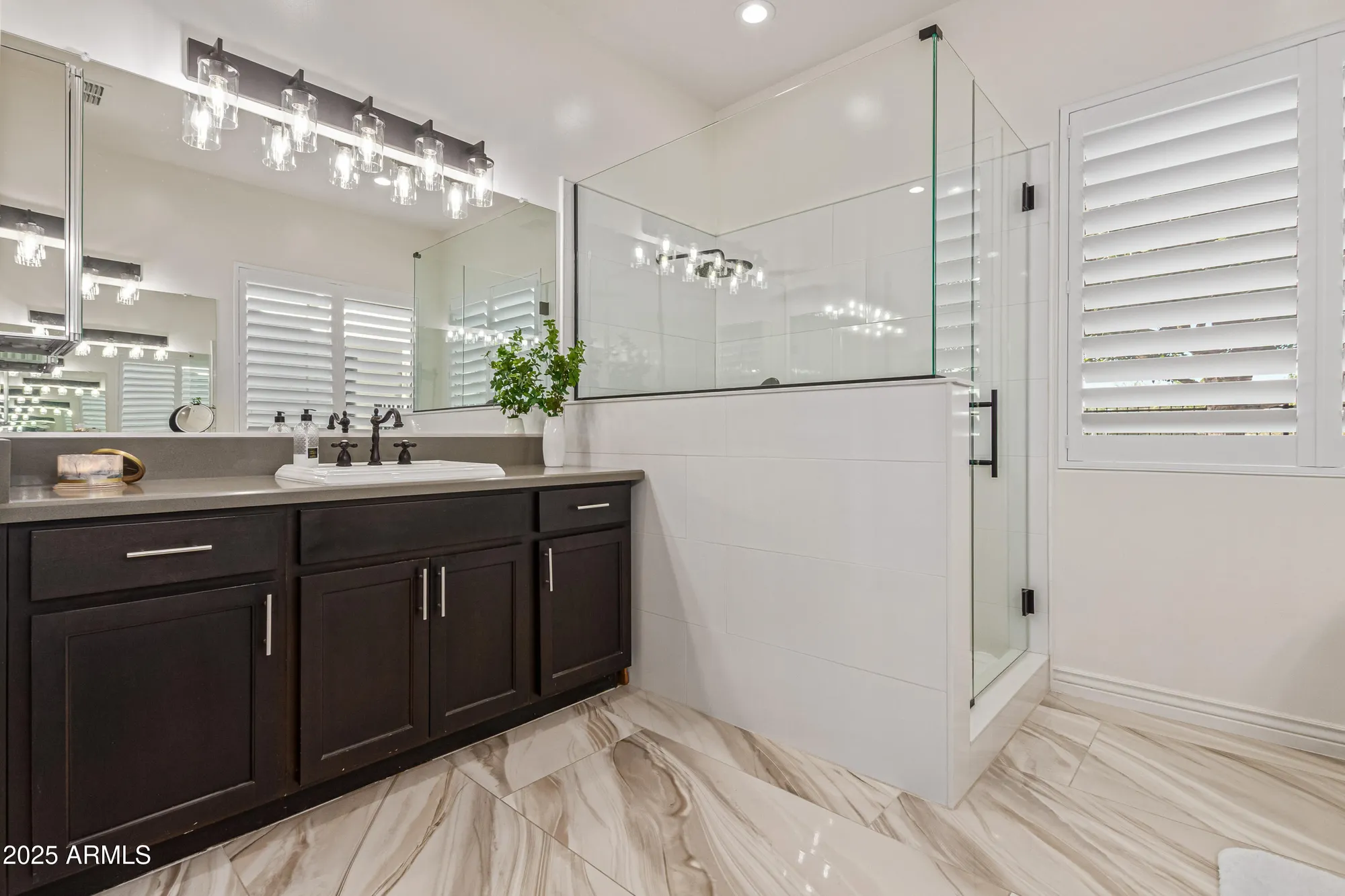 Property Slideshow image 27 of 86 | 106 e orange blossom path, Queen Creek, AZ, 85140