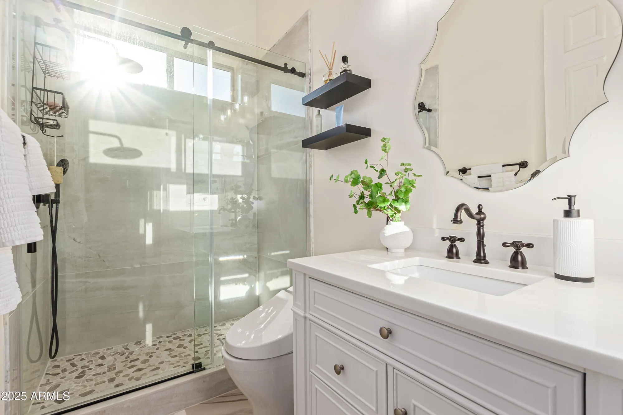 Property Slideshow image 33 of 86 | 106 e orange blossom path, Queen Creek, AZ, 85140