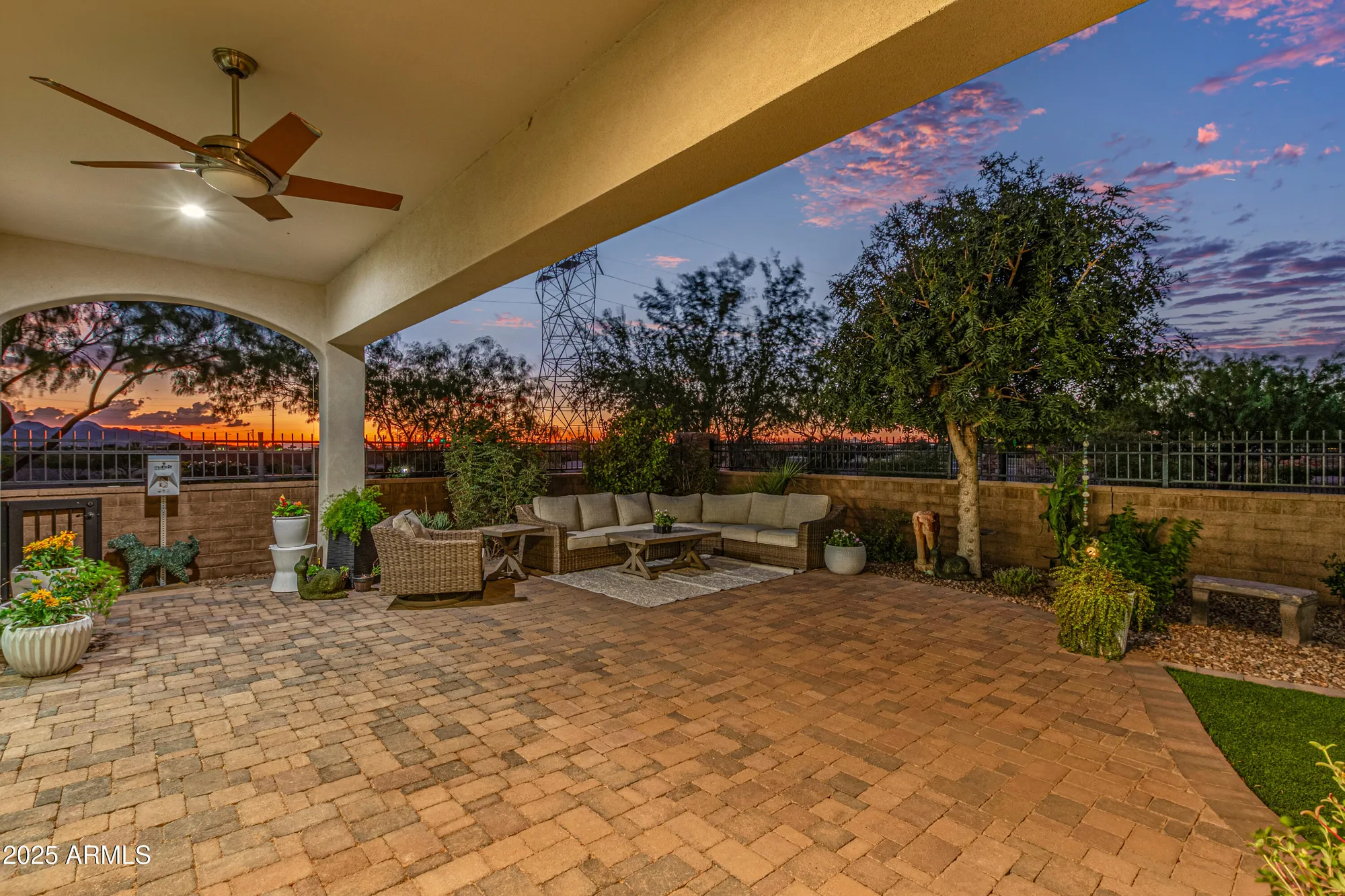 Property Slideshow image 38 of 86 | 106 e orange blossom path, Queen Creek, AZ, 85140