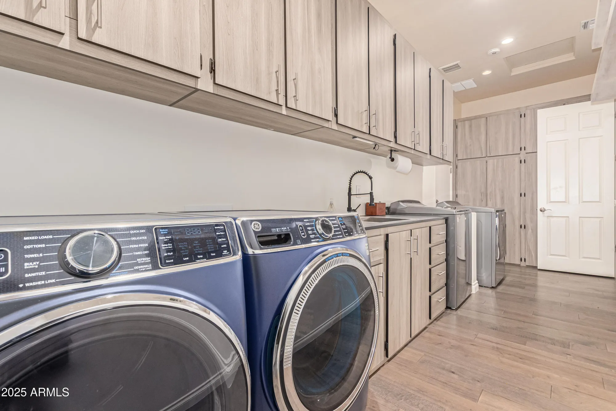 Property Slideshow image 36 of 86 | 106 e orange blossom path, Queen Creek, AZ, 85140