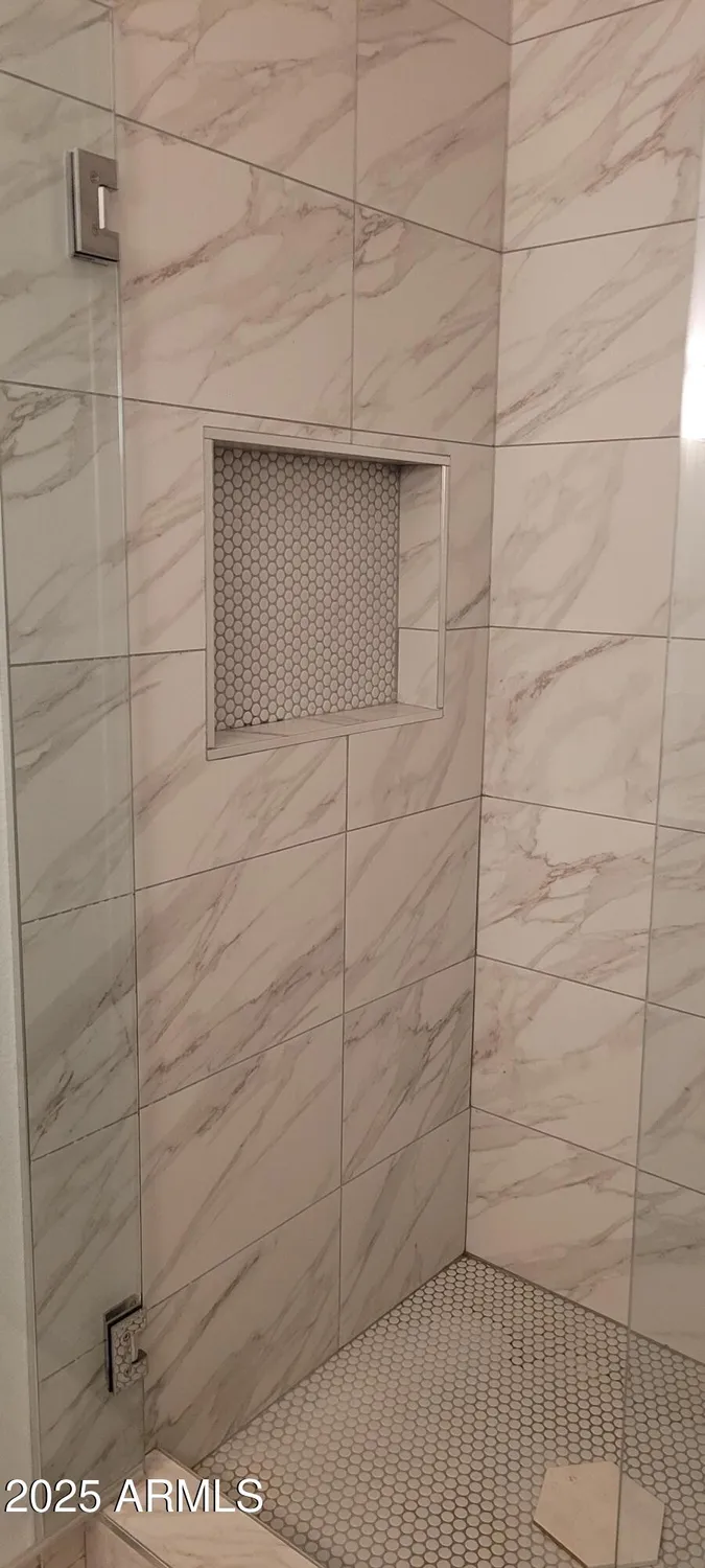 Property Slideshow image 25 of 38 | 19249 n 93rd dr, Peoria, AZ, 85382