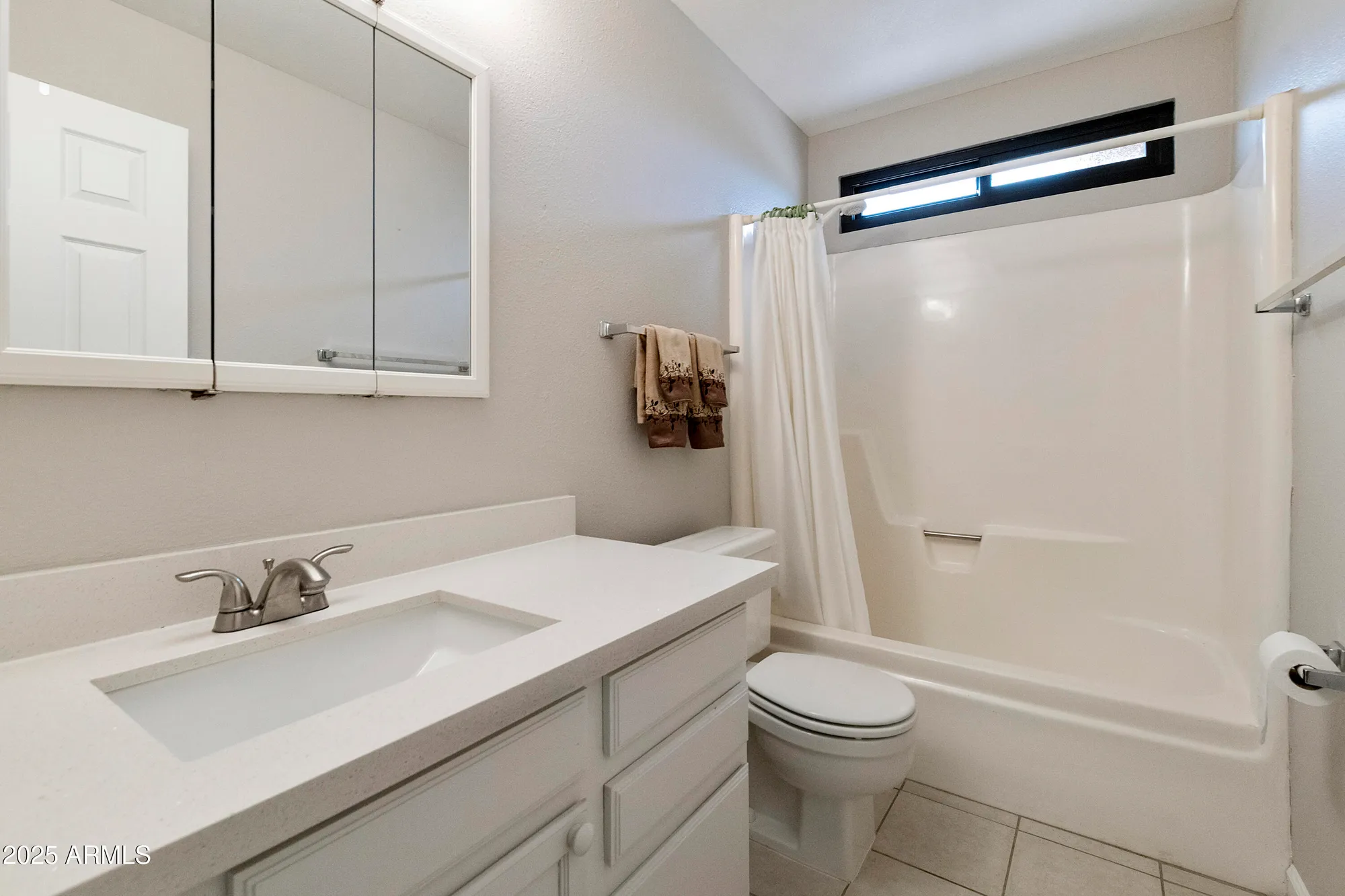 Property Slideshow image 23 of 52 | 1142 s 81st pl, Mesa, AZ, 85208