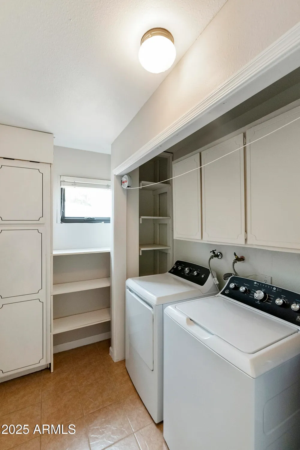 Property Slideshow image 24 of 52 | 1142 s 81st pl, Mesa, AZ, 85208