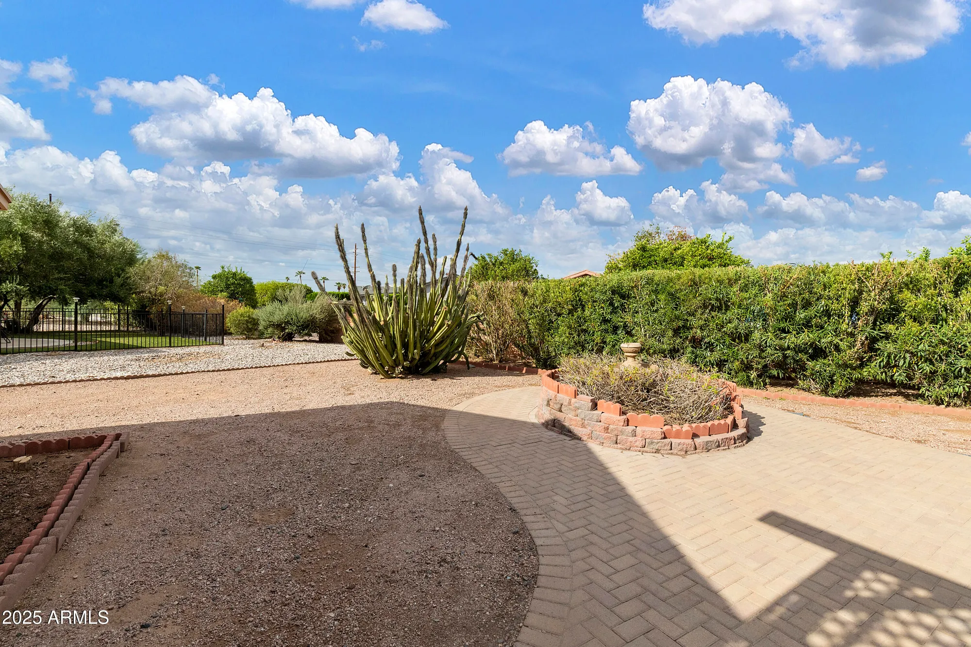 Property Slideshow image 30 of 52 | 1142 s 81st pl, Mesa, AZ, 85208